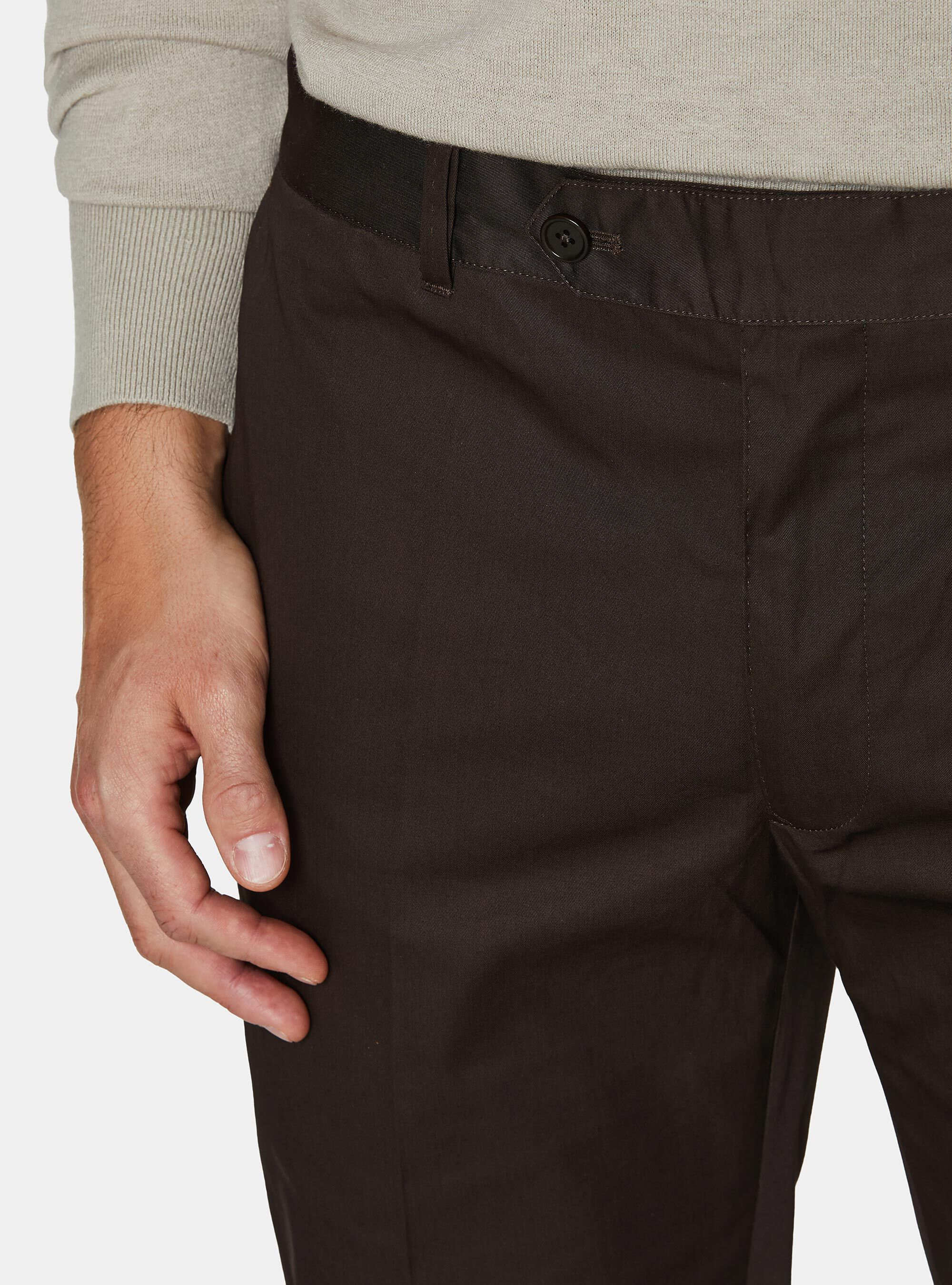 Lightweight twill slim fit chino trousers, BROWN
