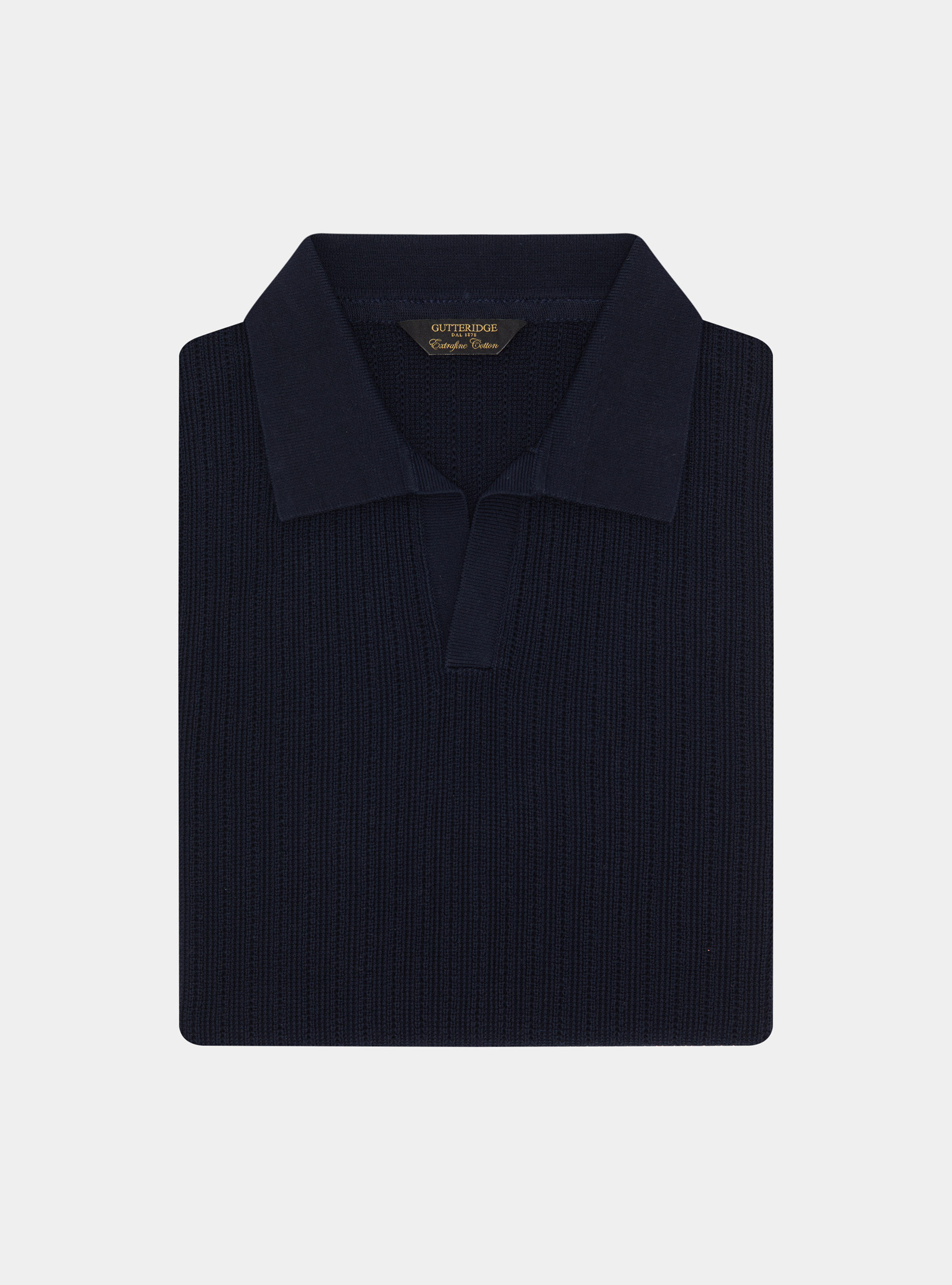 Polo en tricot perfor&eacute; sans boutons en coton extra-fin, BLEU MARINE