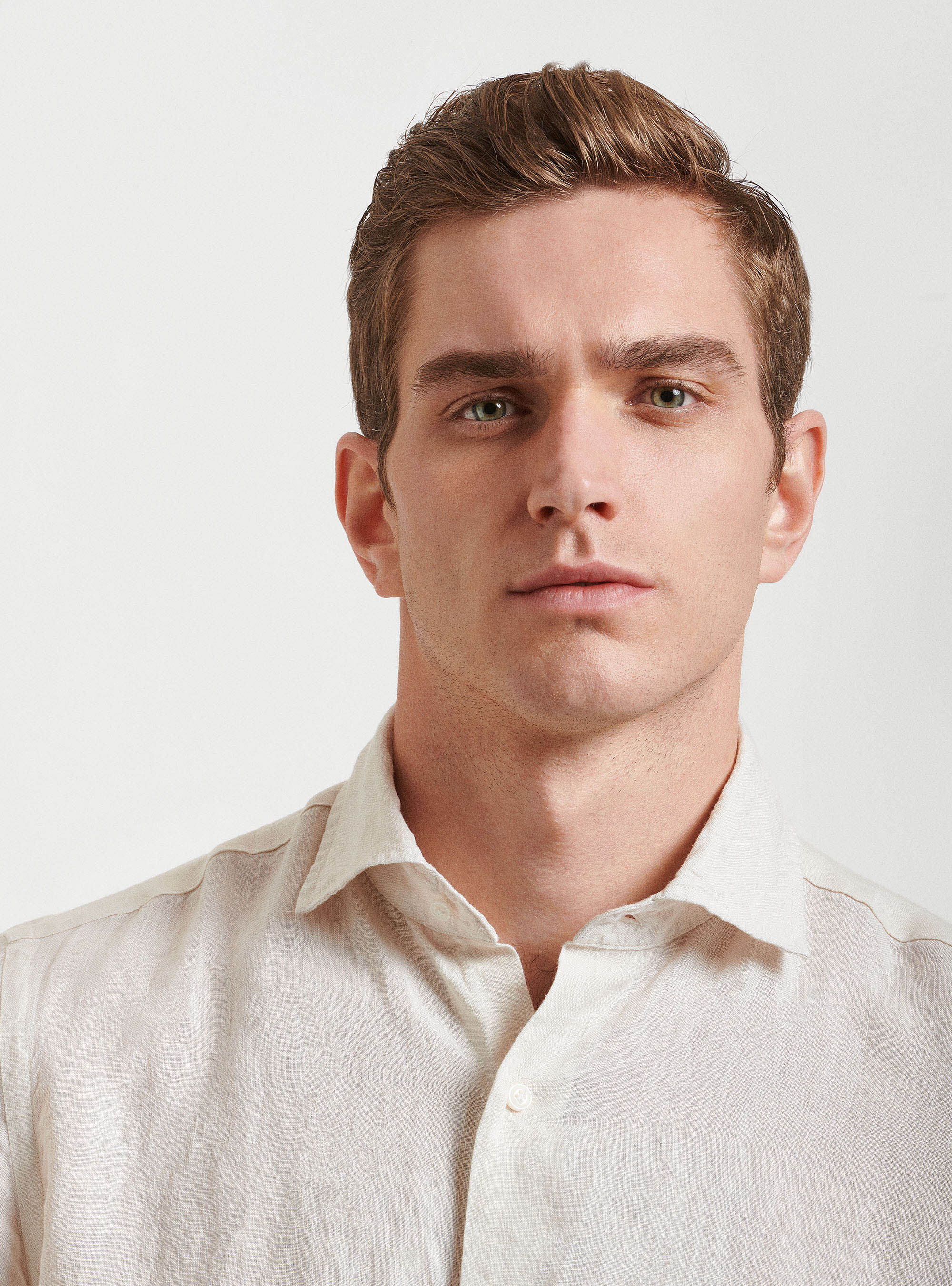 Camicia collo semi francese in puro lino, ECRU