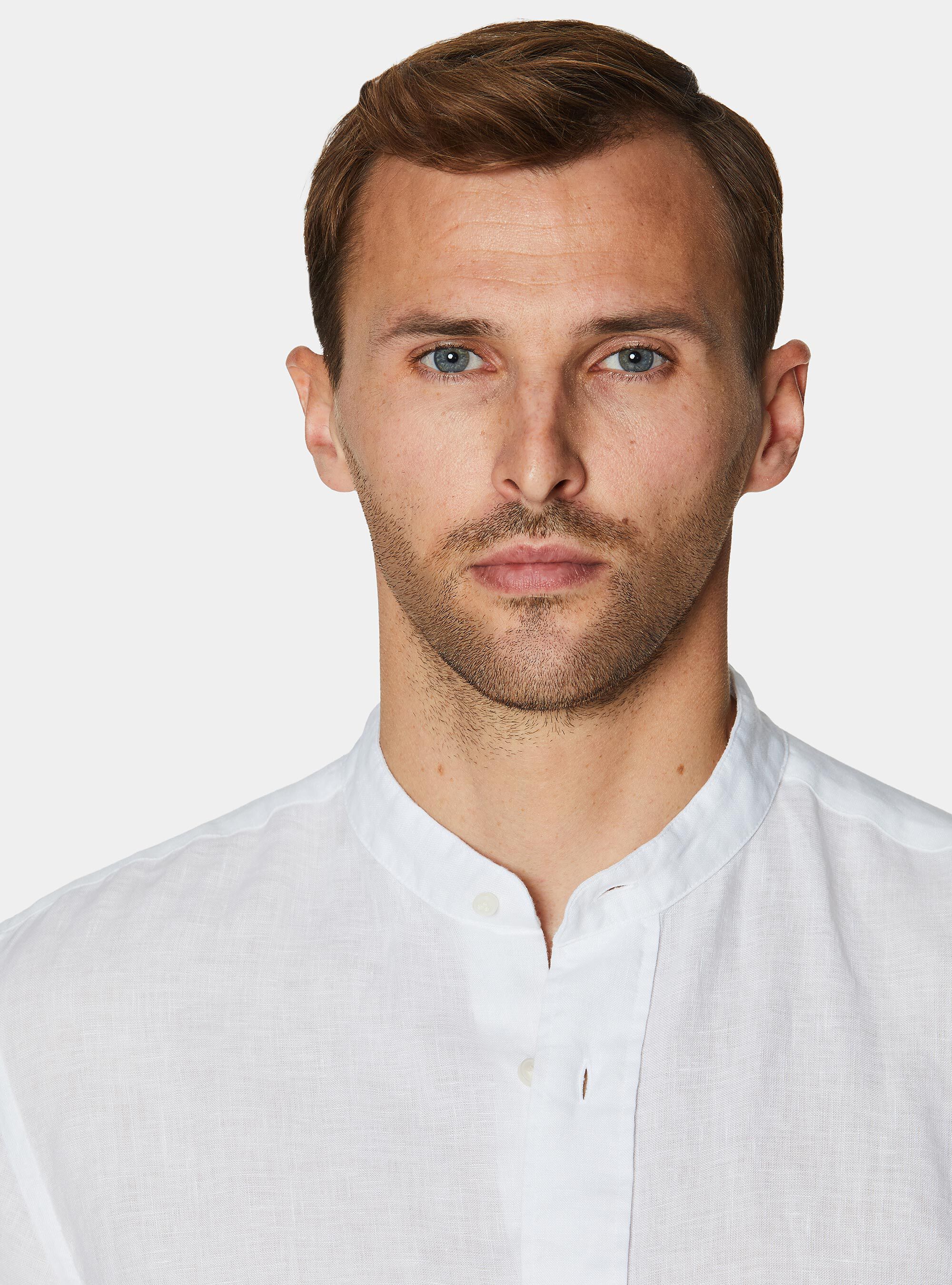 Korean shirt in pure linen, WHITE
