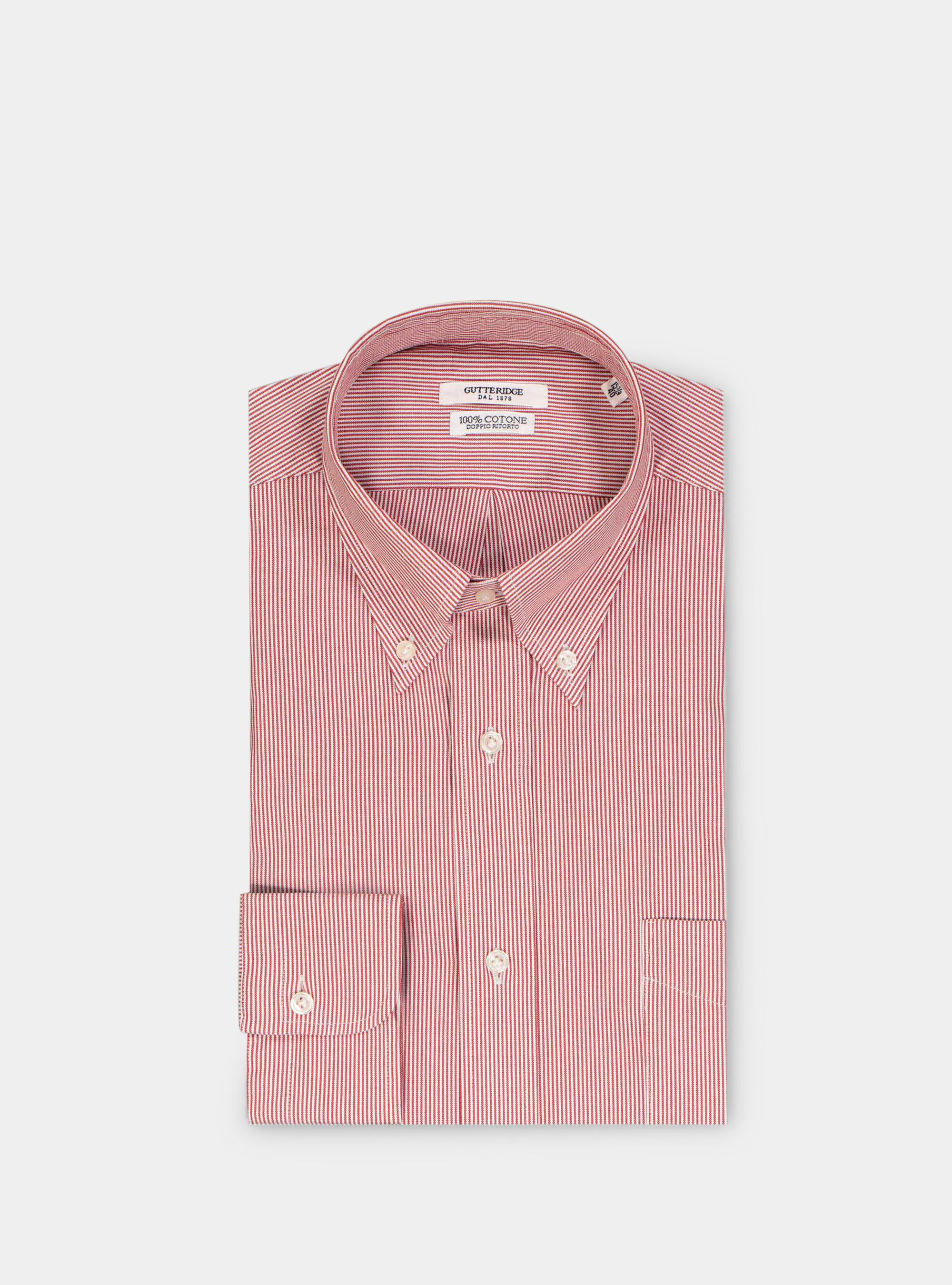 C&oacute;moda camisa con cuello abotonado en oxford a rayas