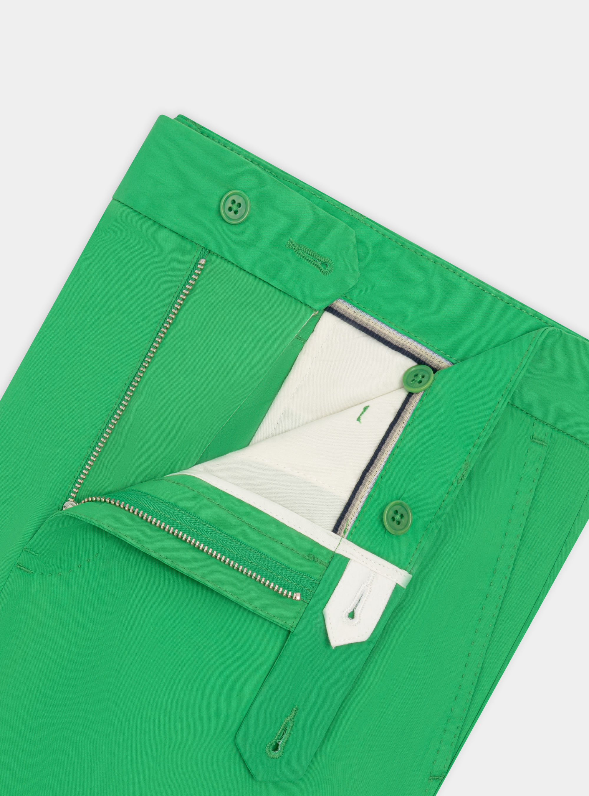 Lightweight twill shorts, VERDE 0653C