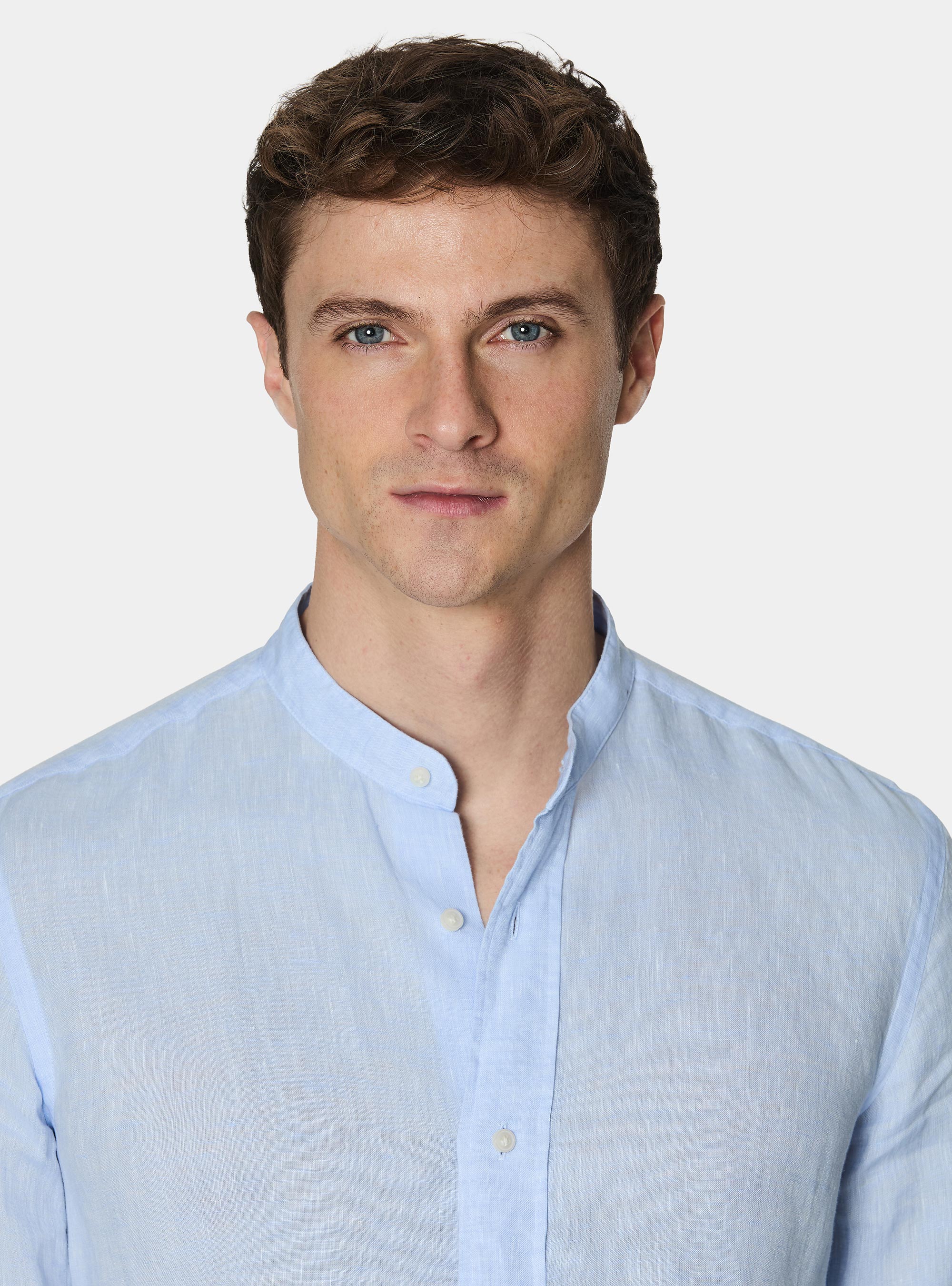 Korean shirt in pure linen, LIGHT BLUE