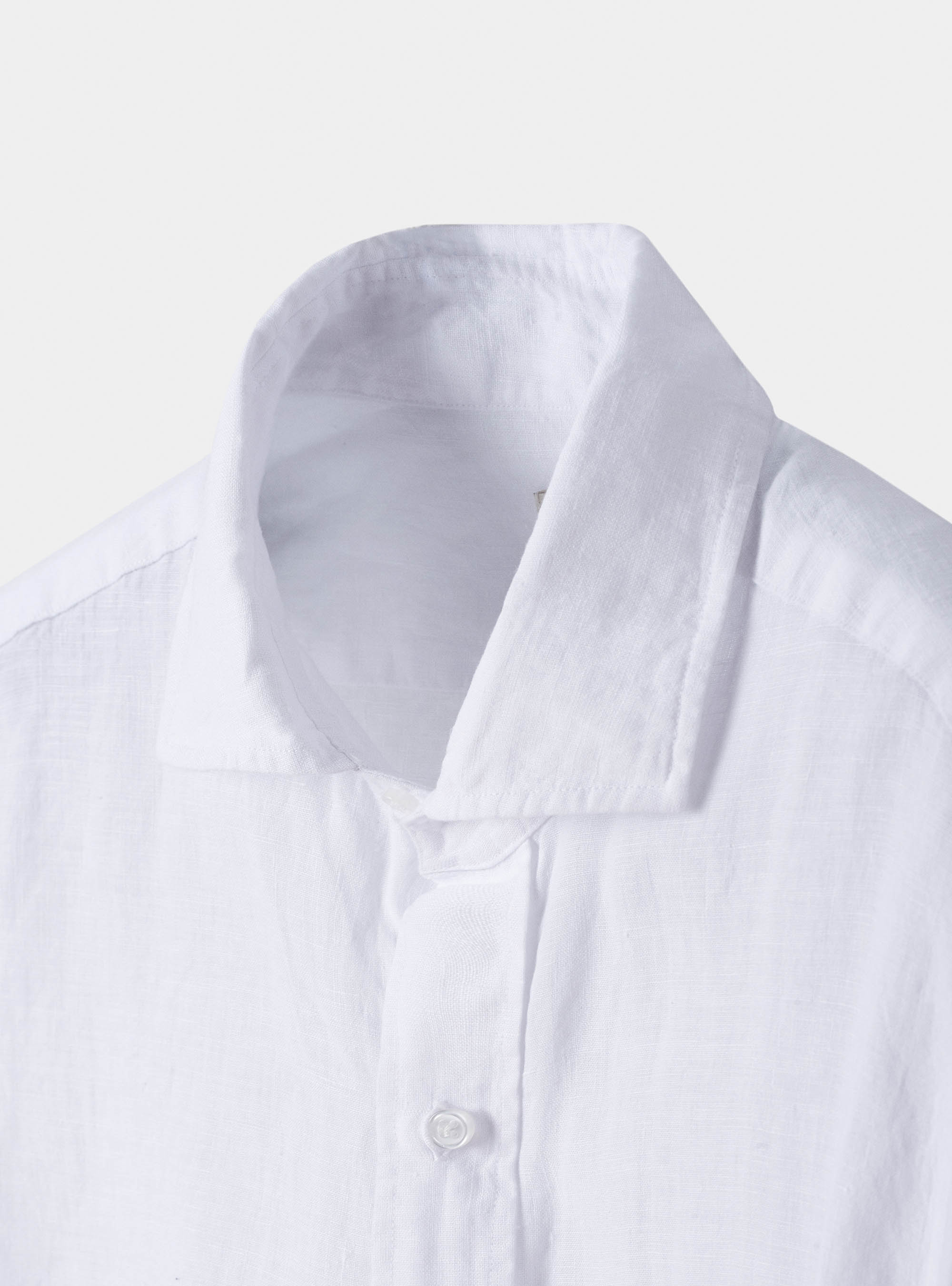 Schlankes Hemd aus 100% Leinen delav&egrave;, BIANCO 0099C