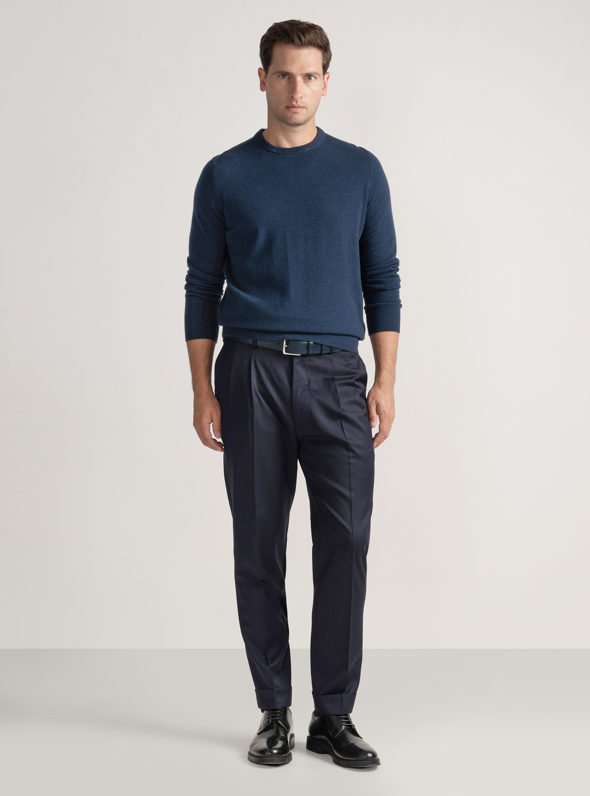 Maglia girocollo in lana lambswool e cashmere, INCHIOSTRO