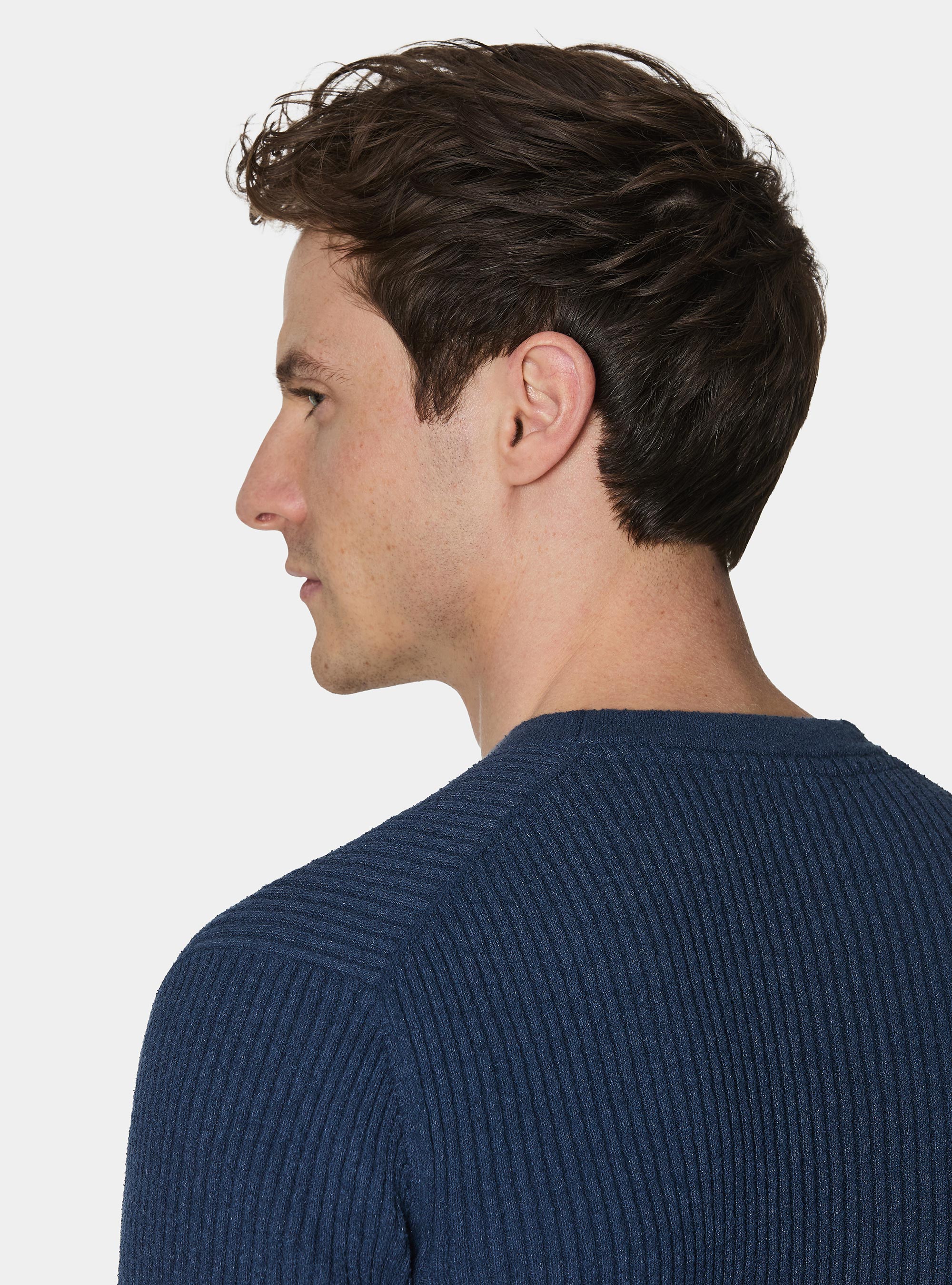 Crew neck in ribbed boucl&eacute; knit, INK