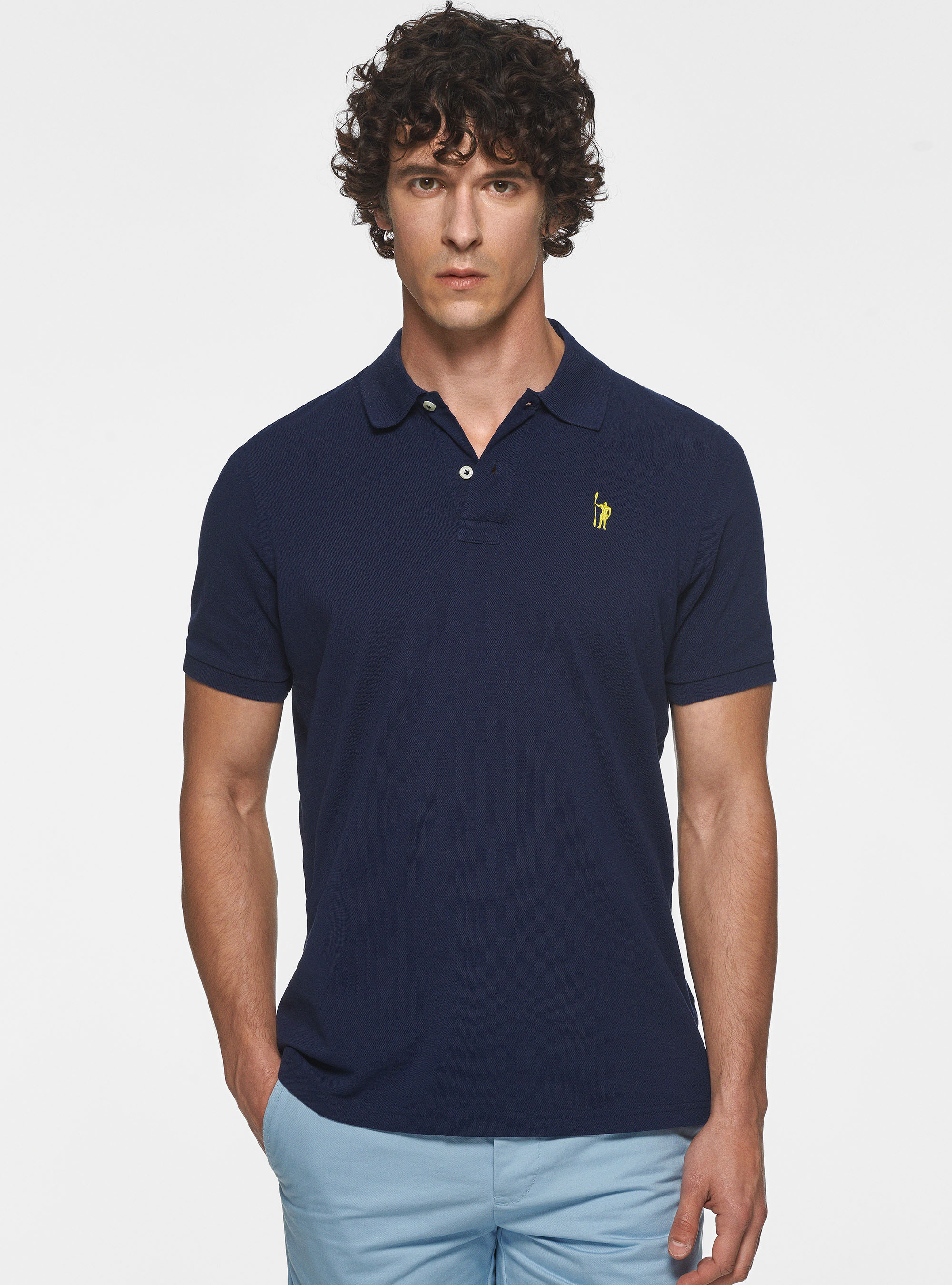 Piqu&eacute; polo shirt with embroidery, BLUE