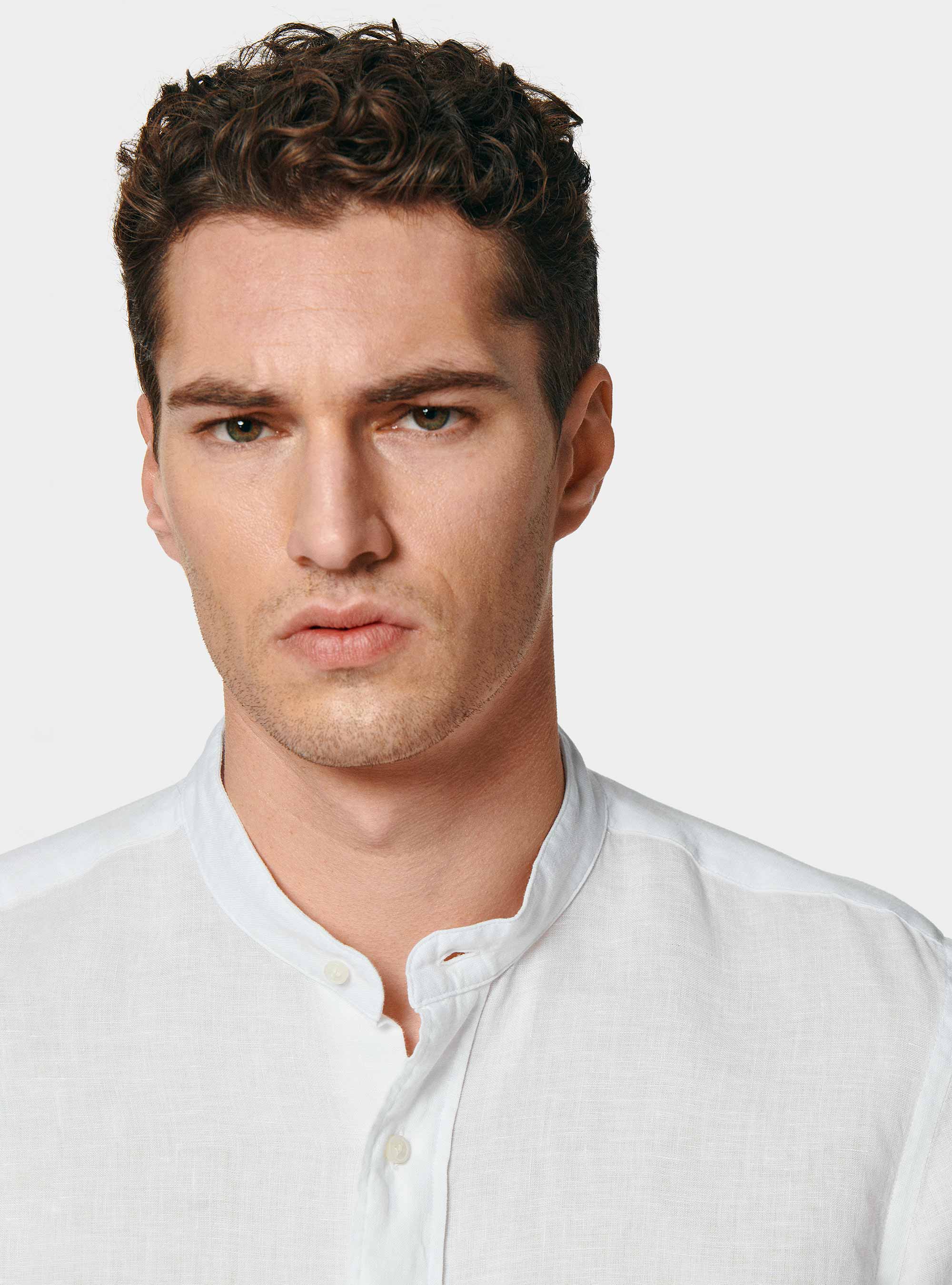 Chemise blanche cor&eacute;enne en pur lin, BLANC