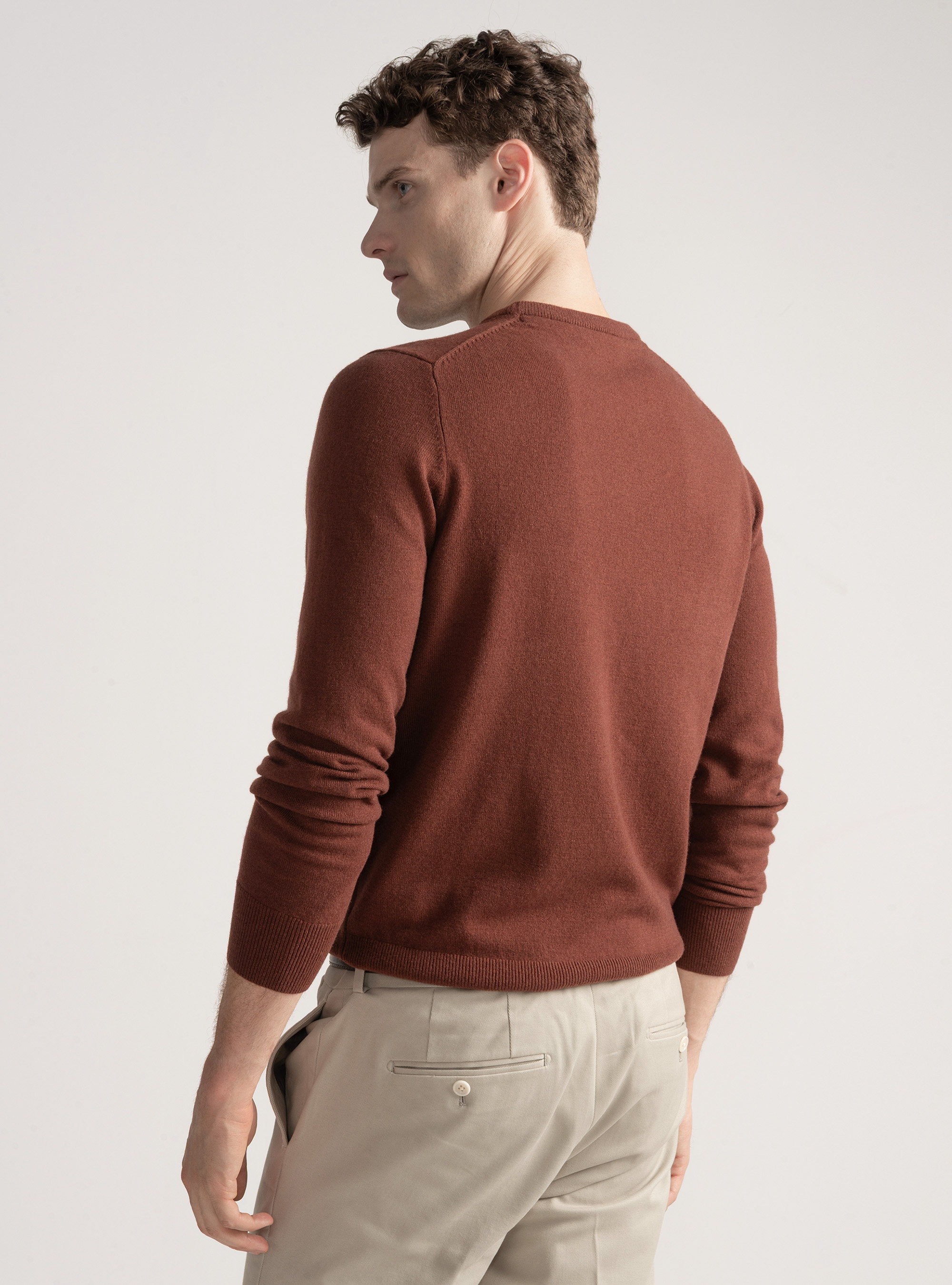 Maglia girocollo in lana lambswool e cashmere, 0396C MATTONE