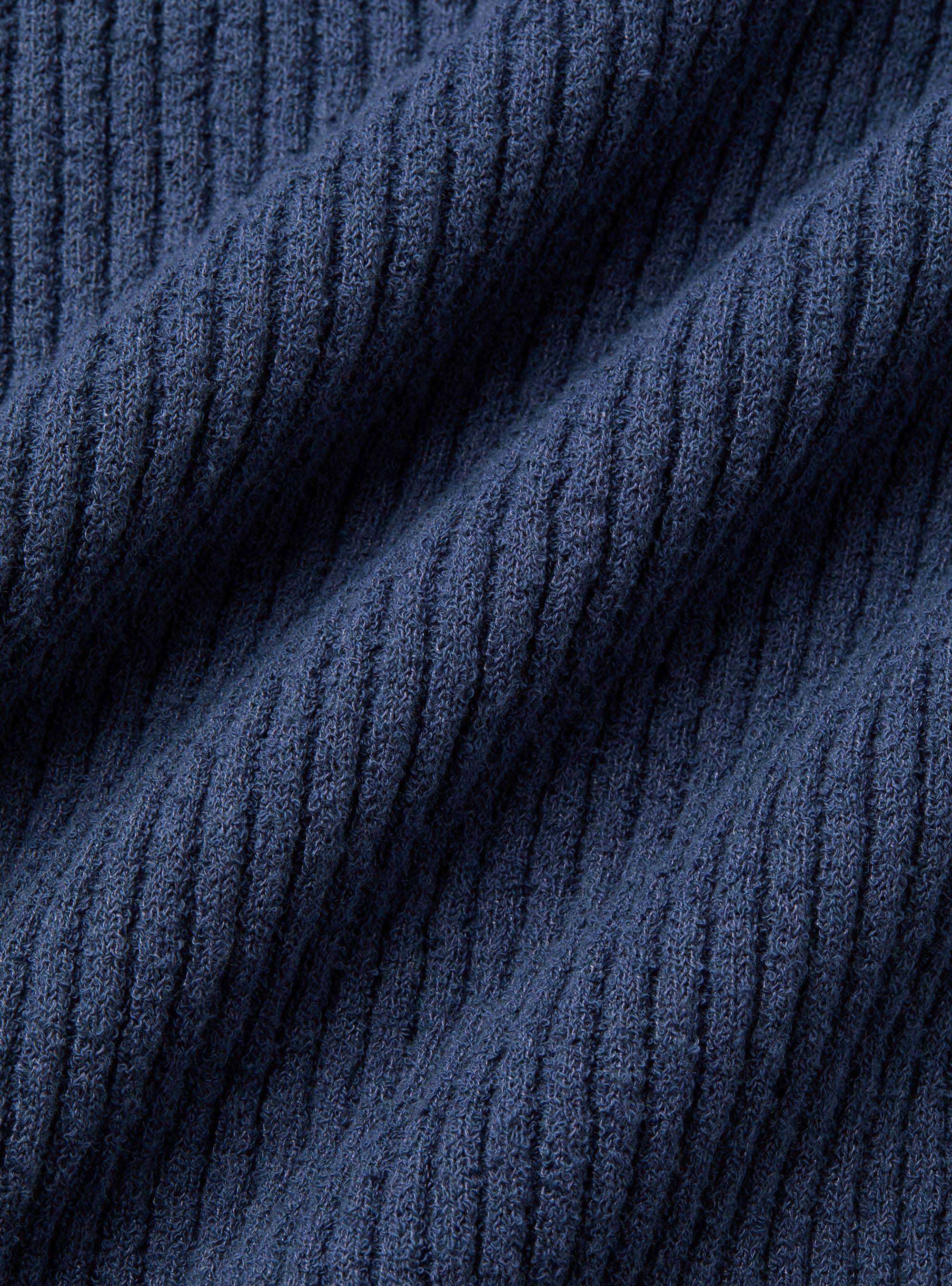 Crew neck in ribbed boucl&eacute; knit, INK