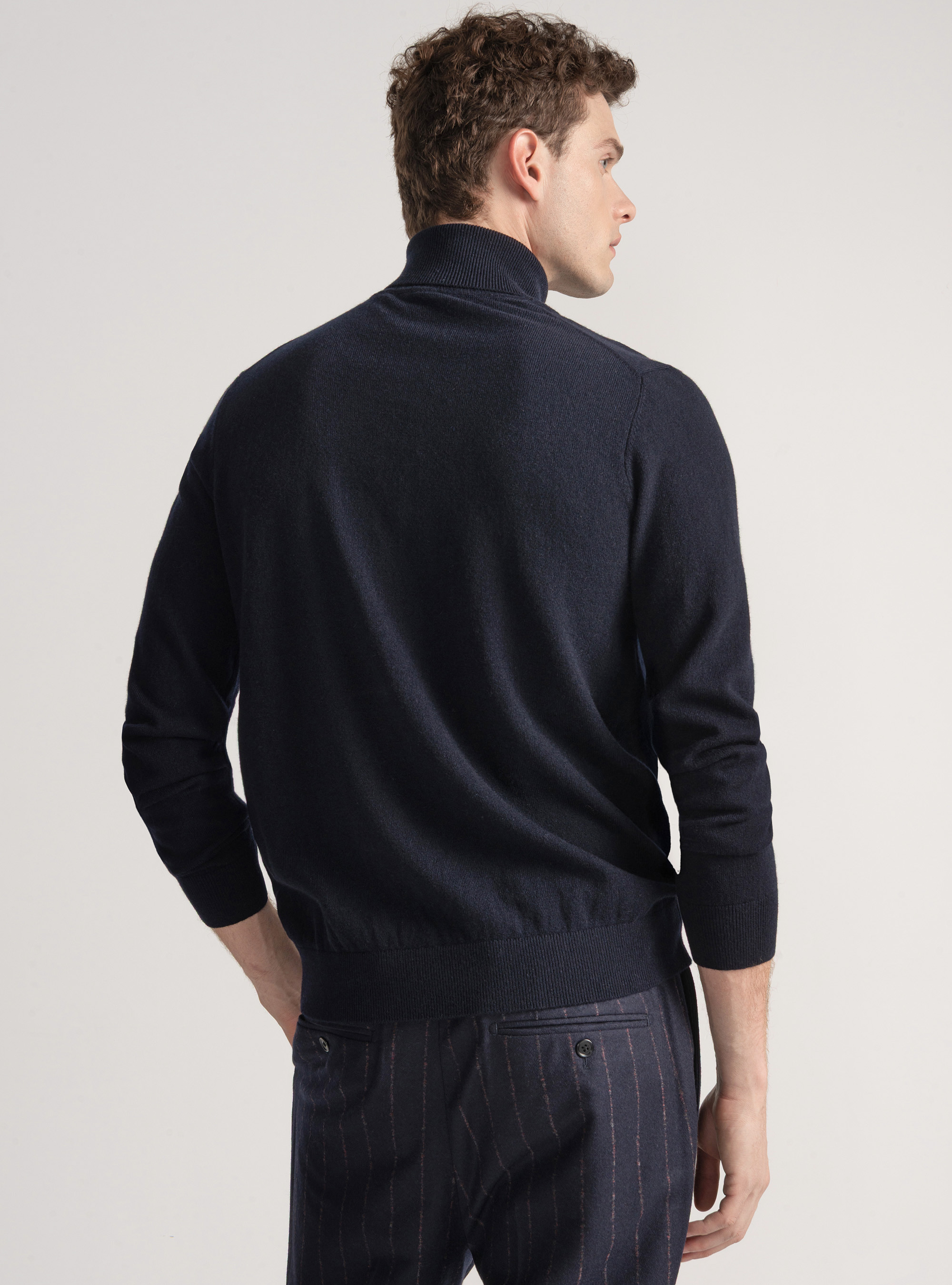 Cashmere turtleneck, NAVY BLUE