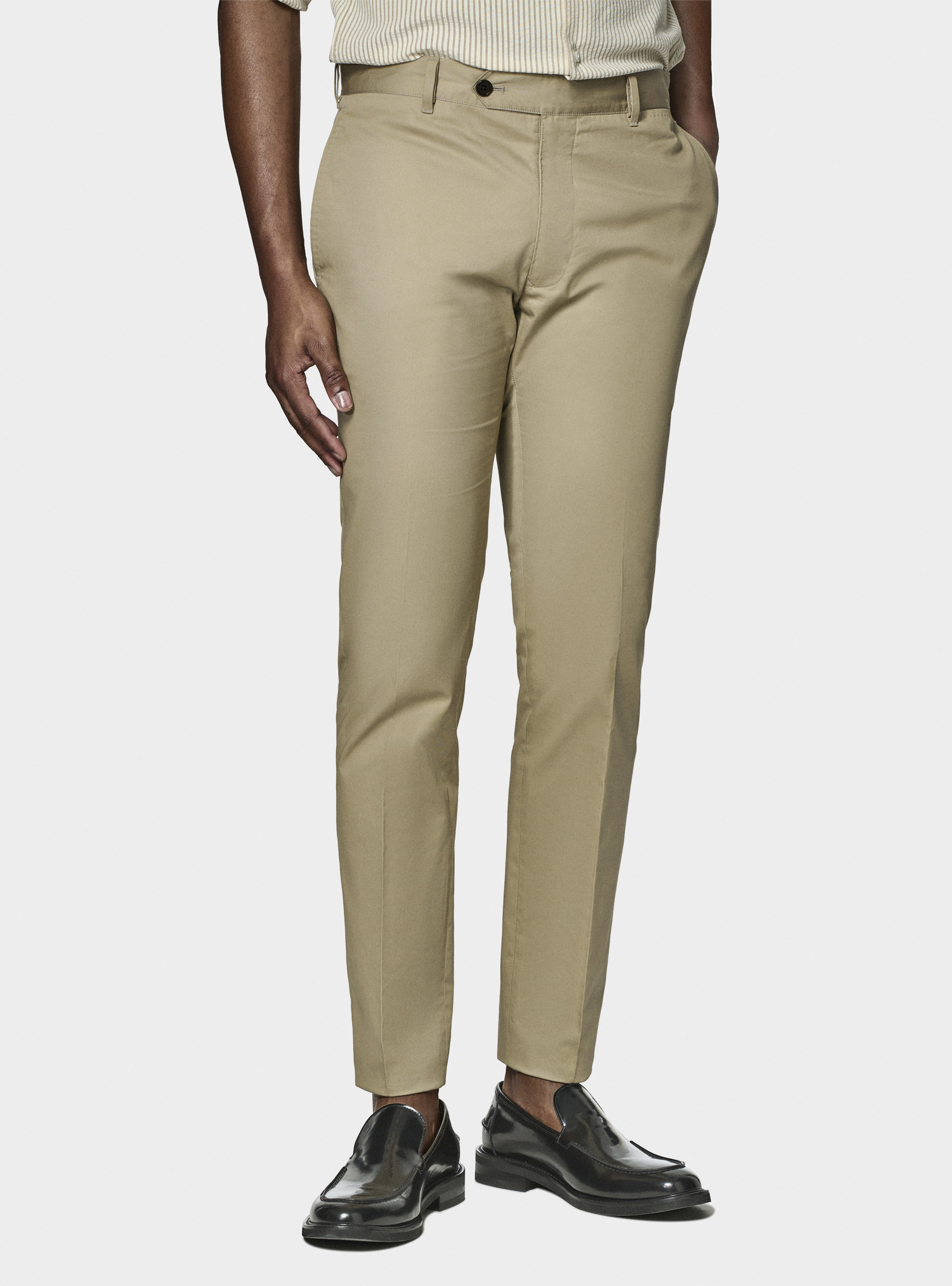 Lightweight twill slim fit chino trousers, MUD