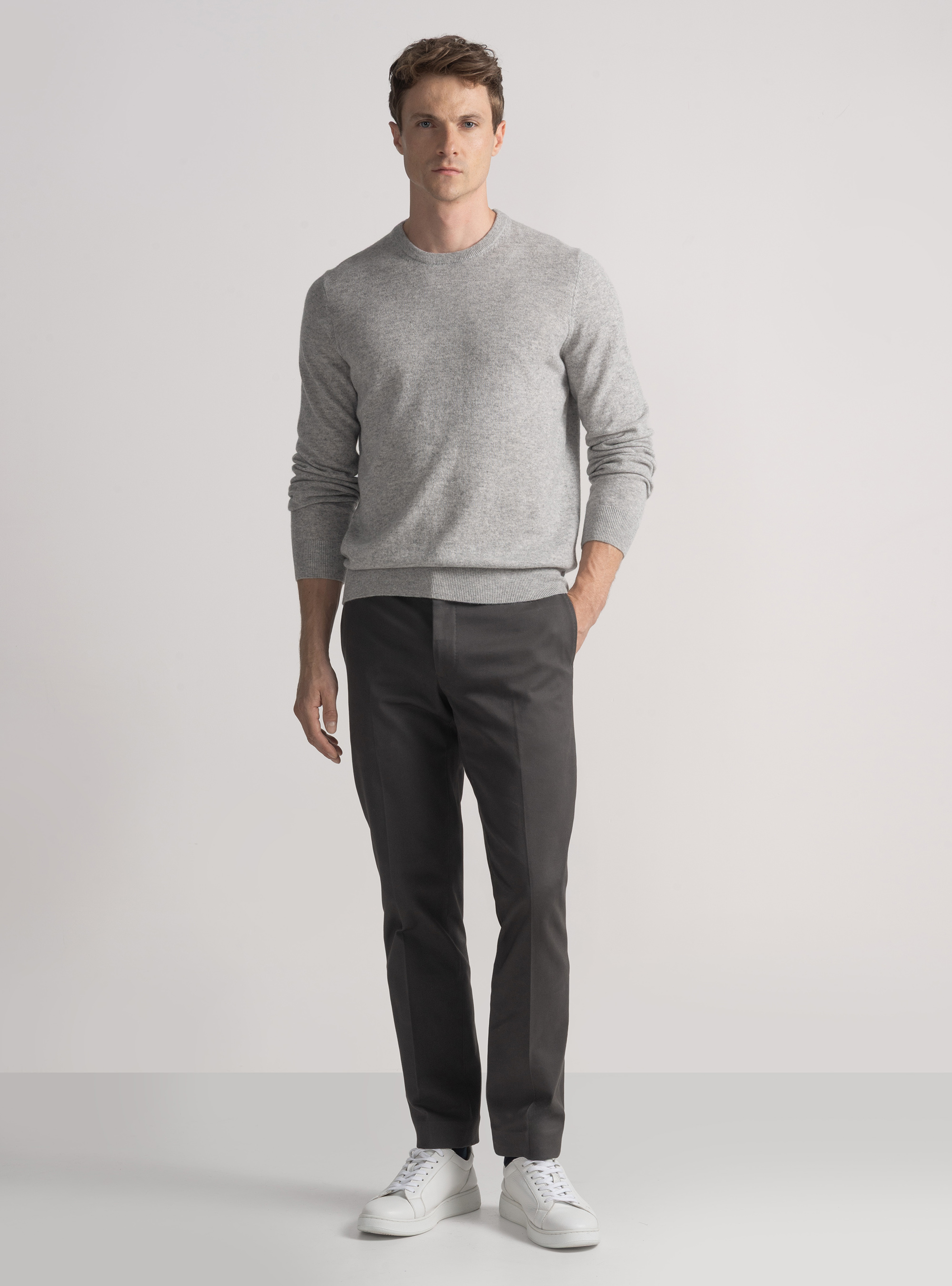 Cashmere crew-neck sweater, LIGHT GREY MELANGE