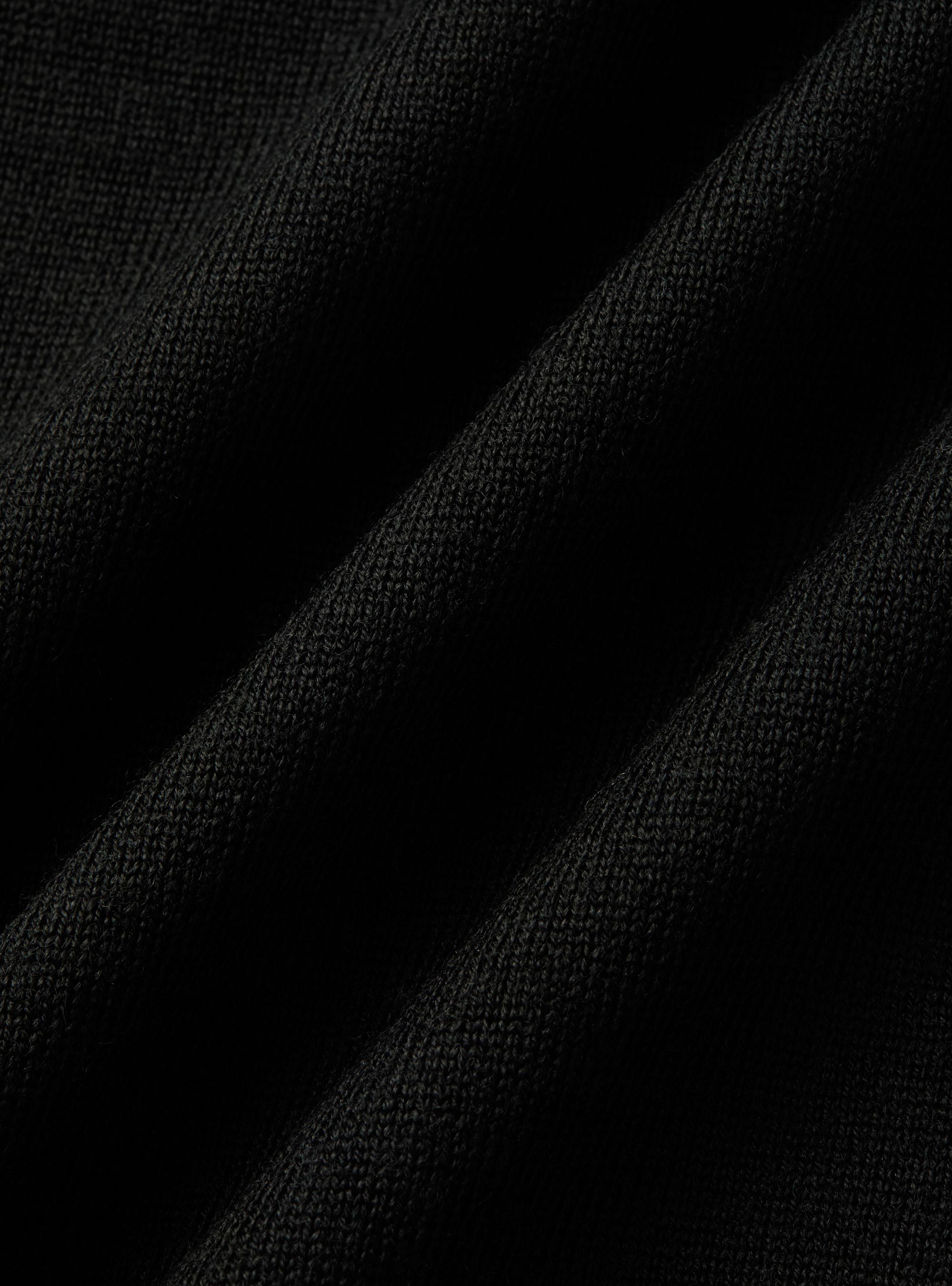 Polo en laine m&eacute;rinos extra-fine, NOIR