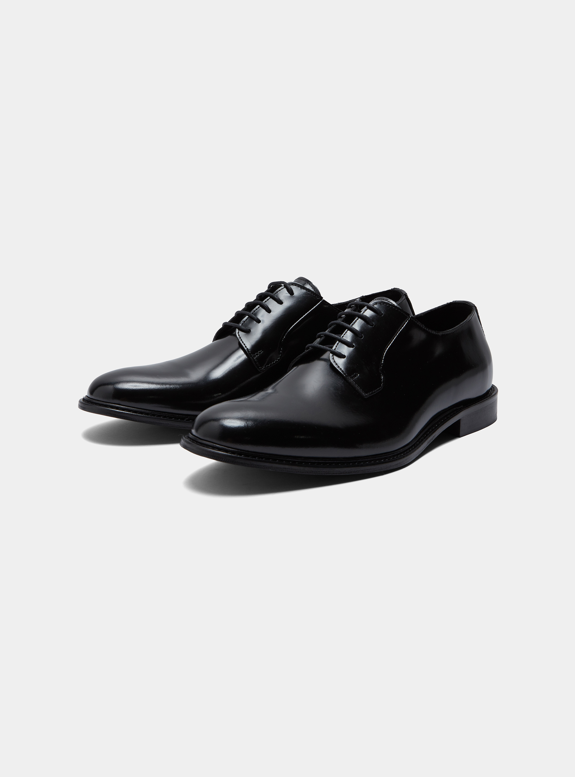 Derby allacciata in pelle abrasivata, NOIR