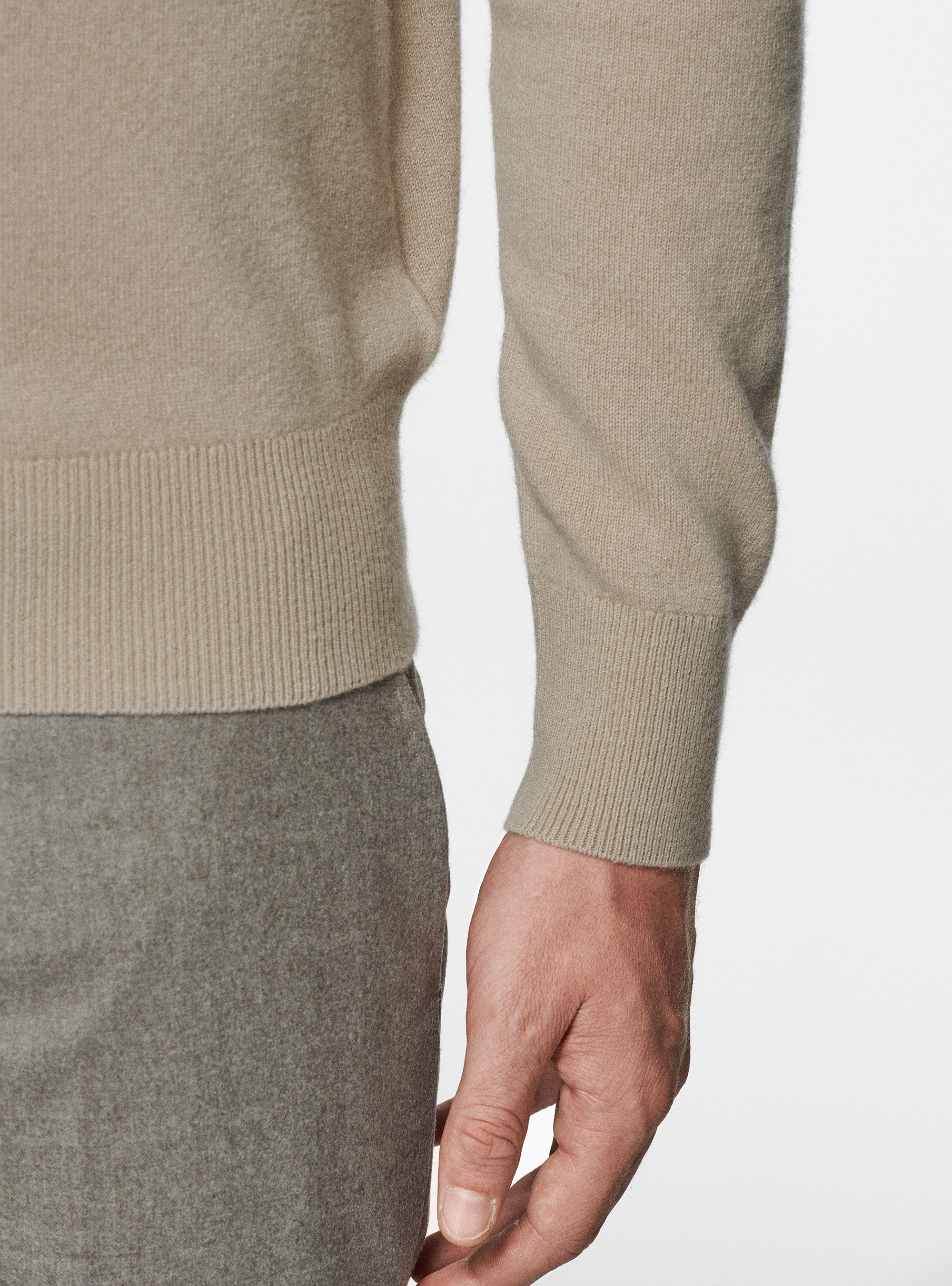 Maglia girocollo in lambswool e cashmere, SABBIA