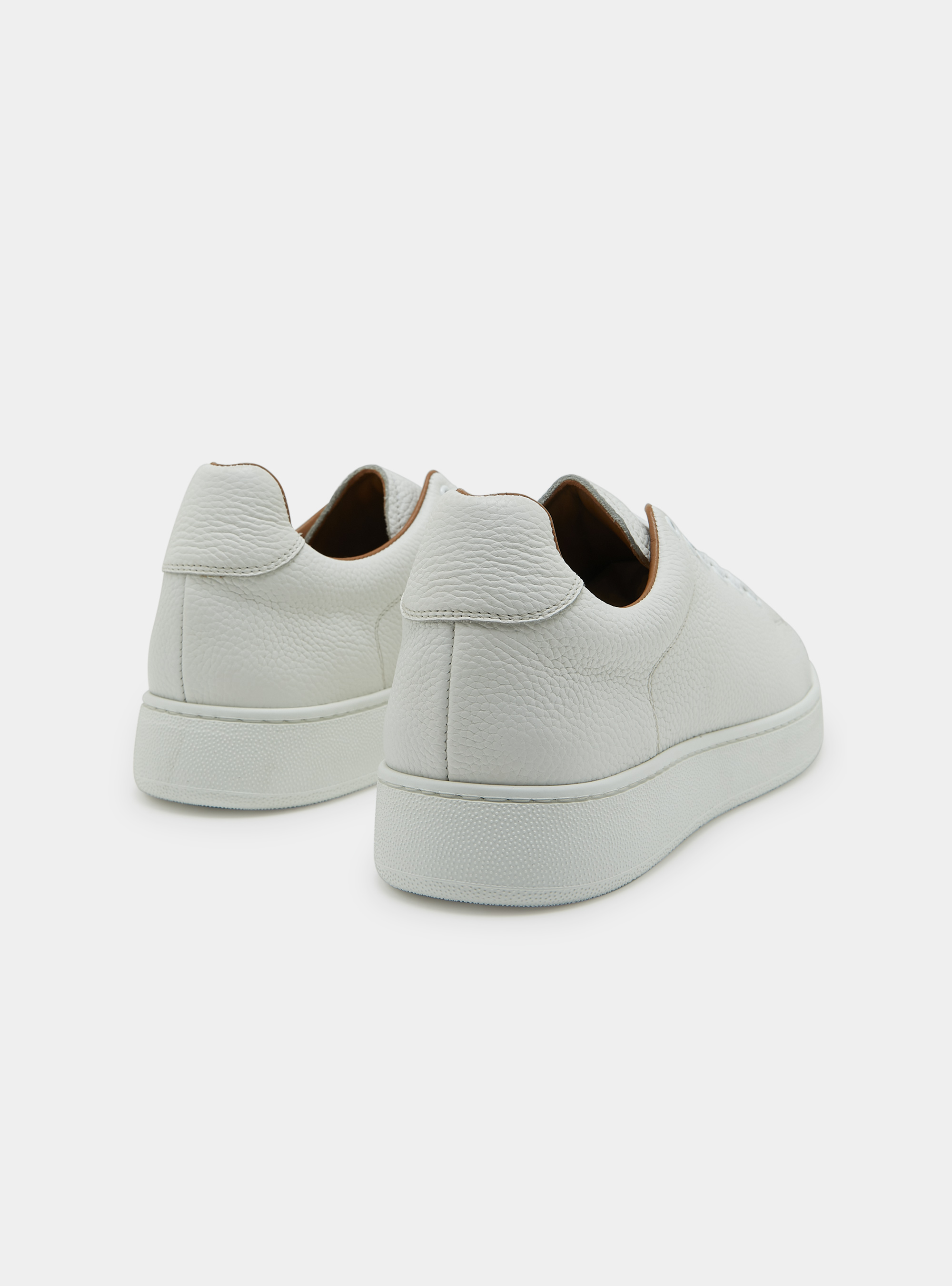 Turnschuhe aus genarbtem Leder, BIANCO 0099C