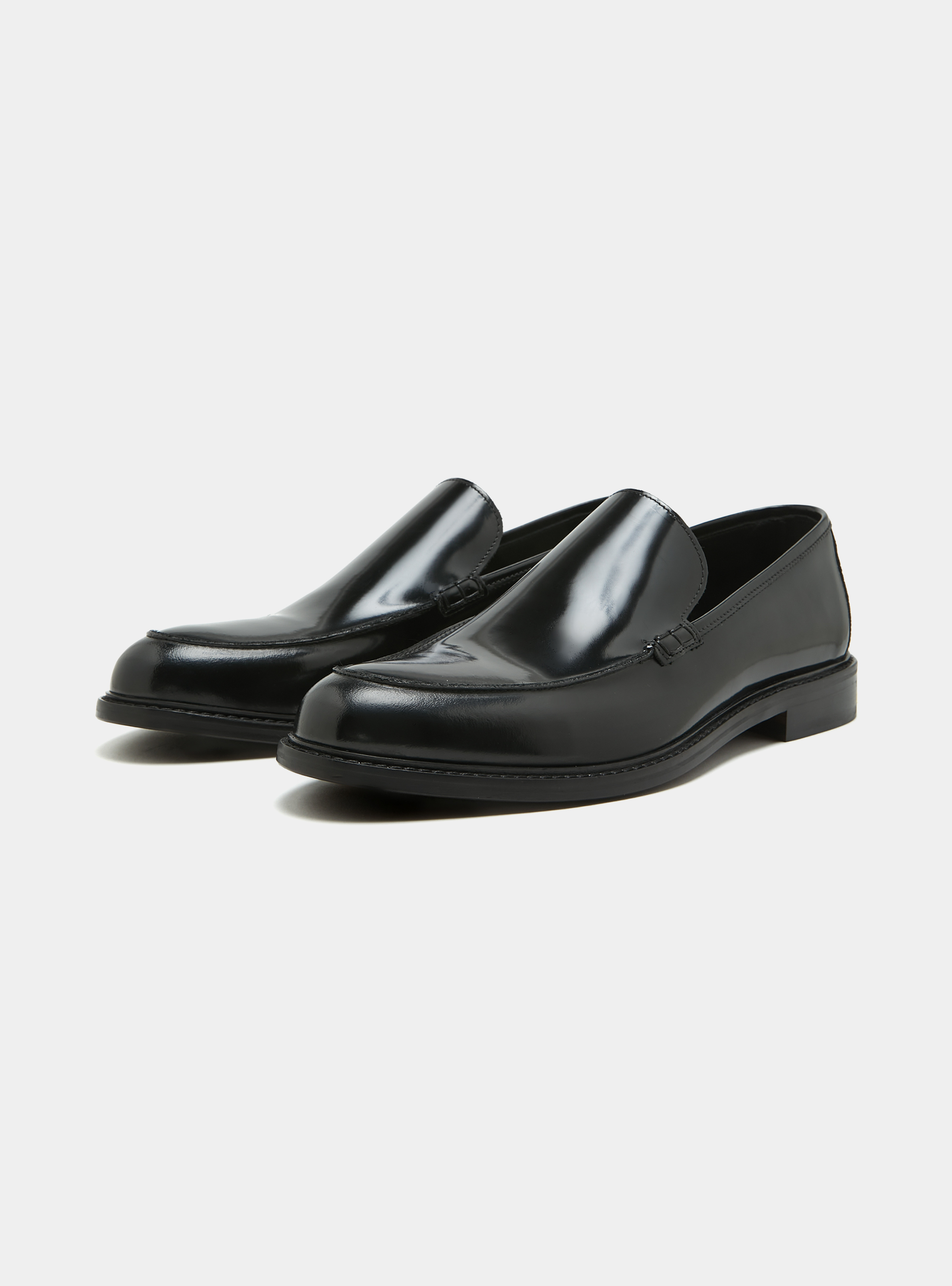 Abrasivated leather moccasins, BLACK
