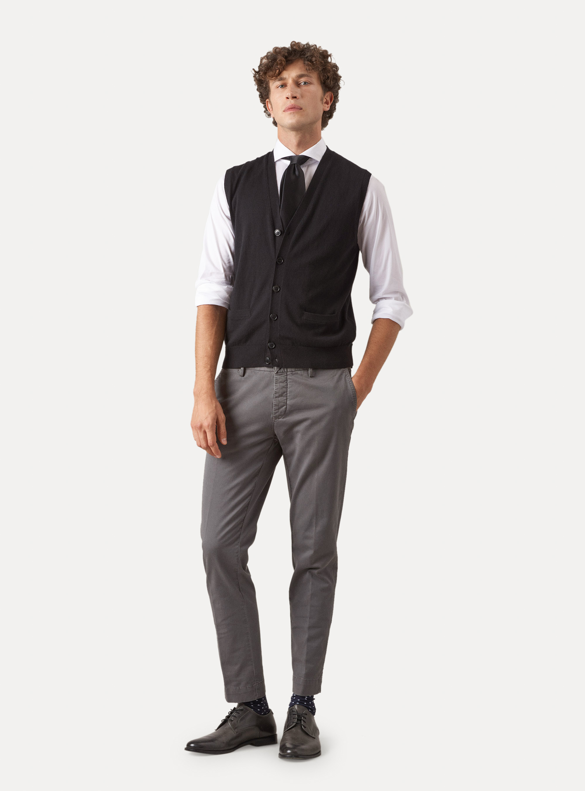 Cotton silk and cashmere knitted waistcoat, BLACK