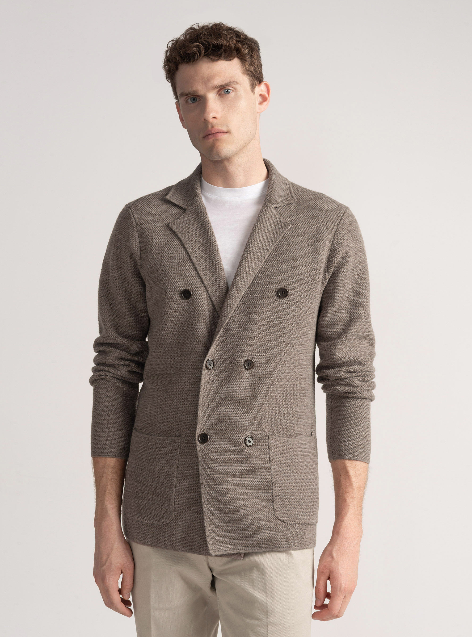 Chaqueta de punto con doble botonadura de lana merina, BARRO
