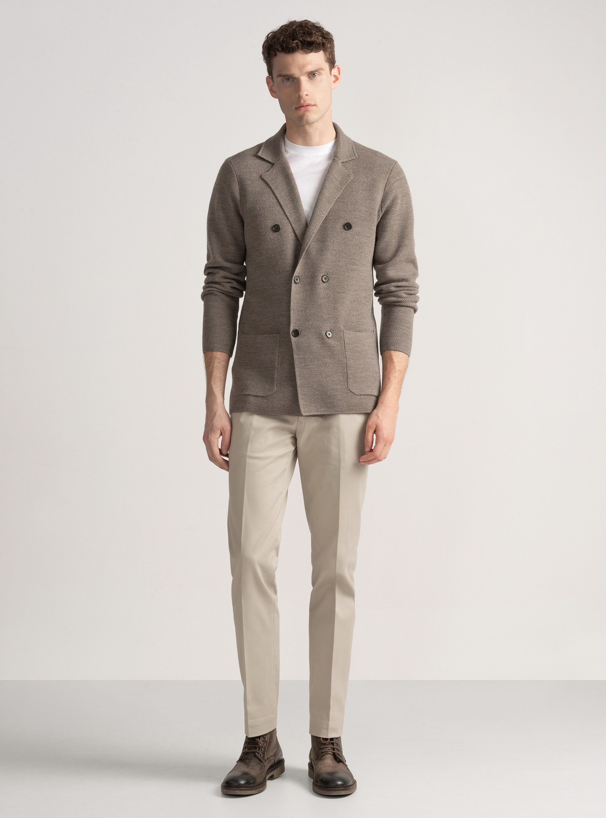 Chaqueta de punto con doble botonadura de lana merina, BARRO