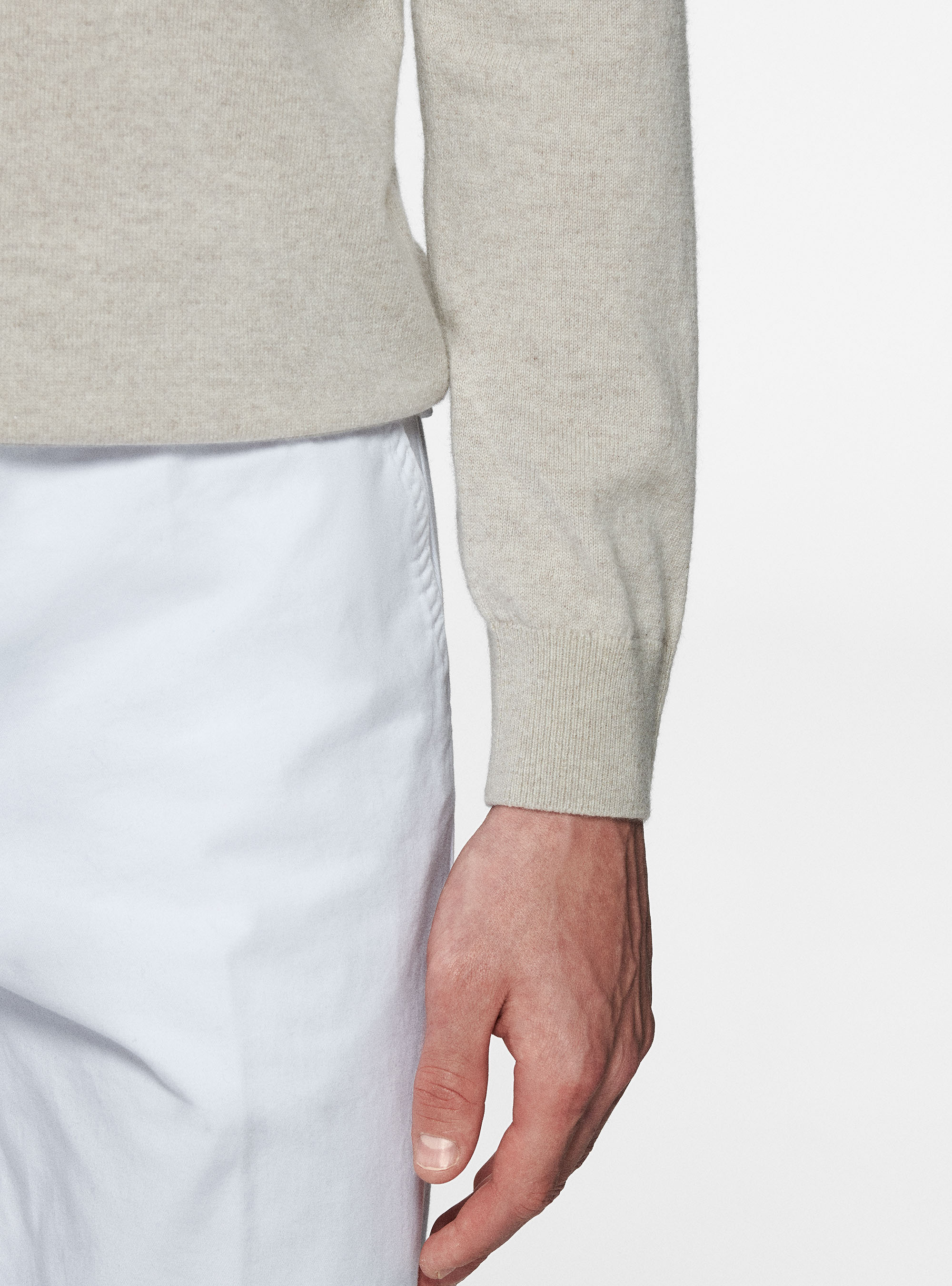 Pullover mit Rundhalsausschnitt aus Kaschmir, ECRU 0560C