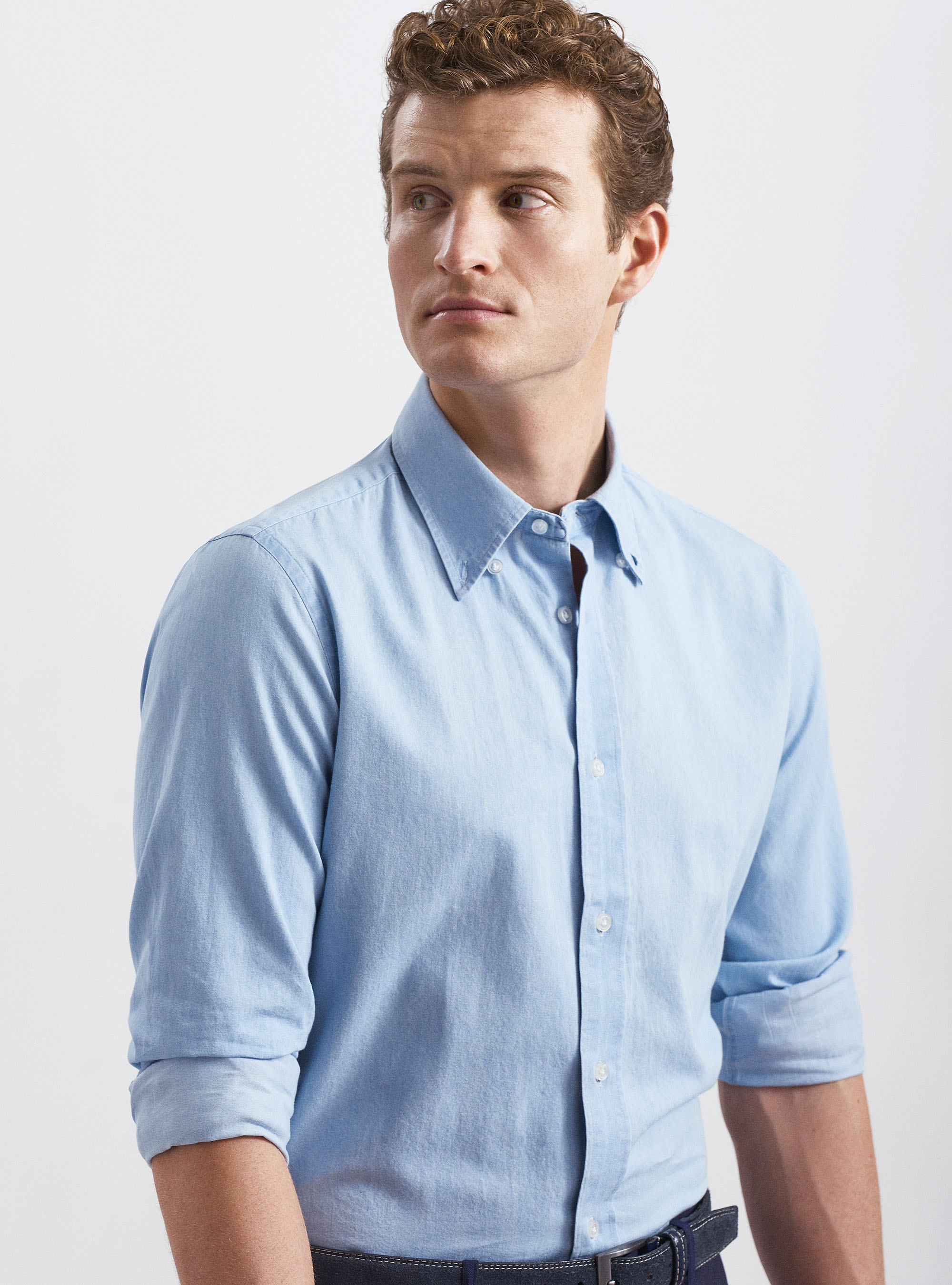 Camicia collo button down in chambray di cotone, AZZURRO