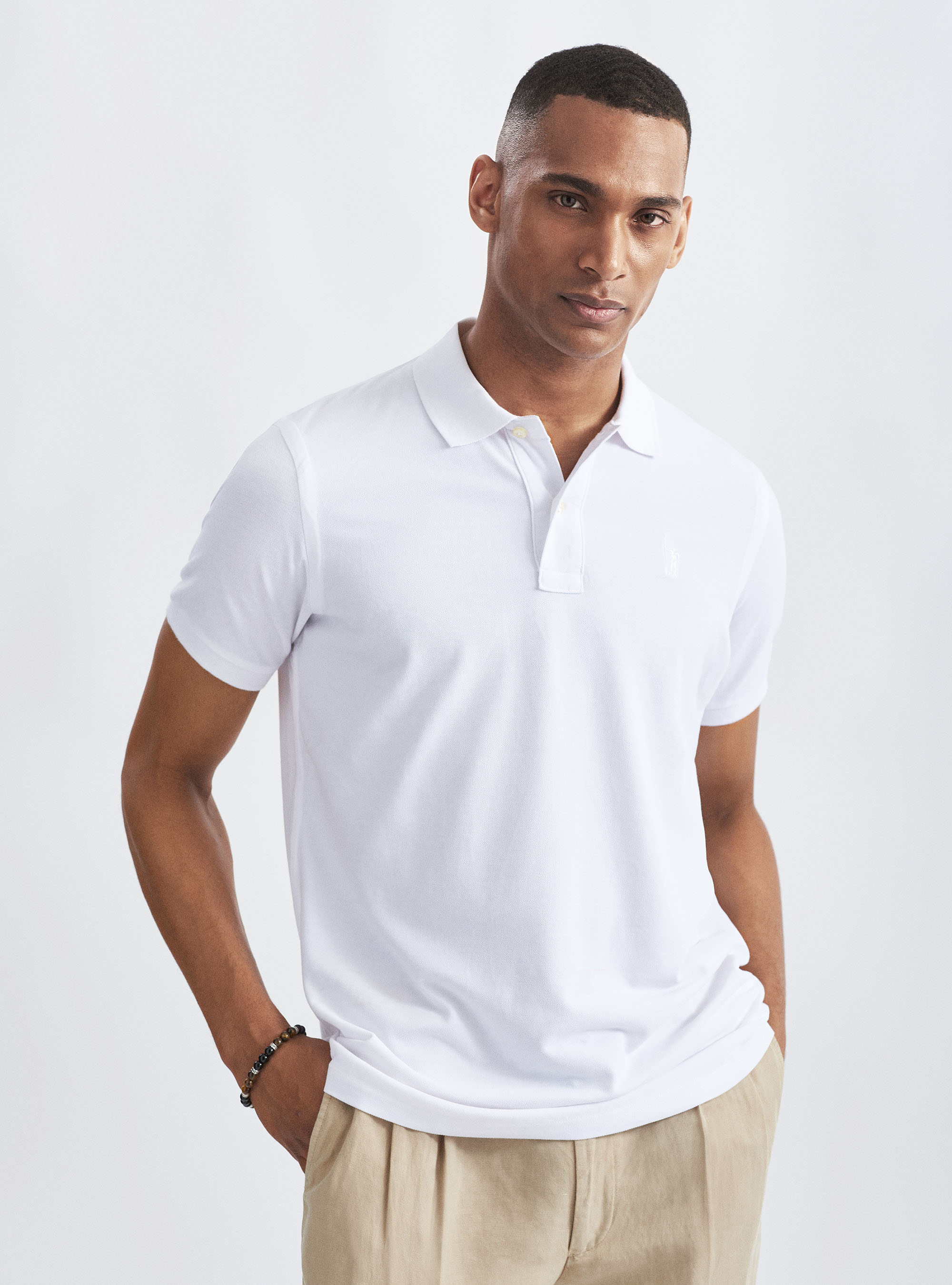 Polo classique en piqu&eacute;, BLANC