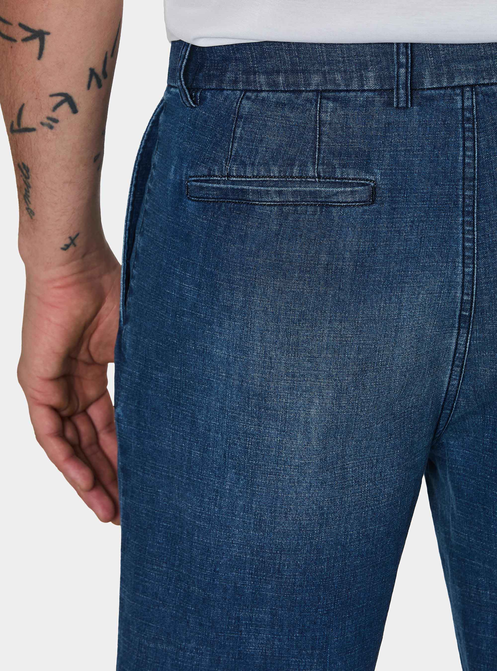 Loose-fit trousers with pleats in chambray cotton, BLUE