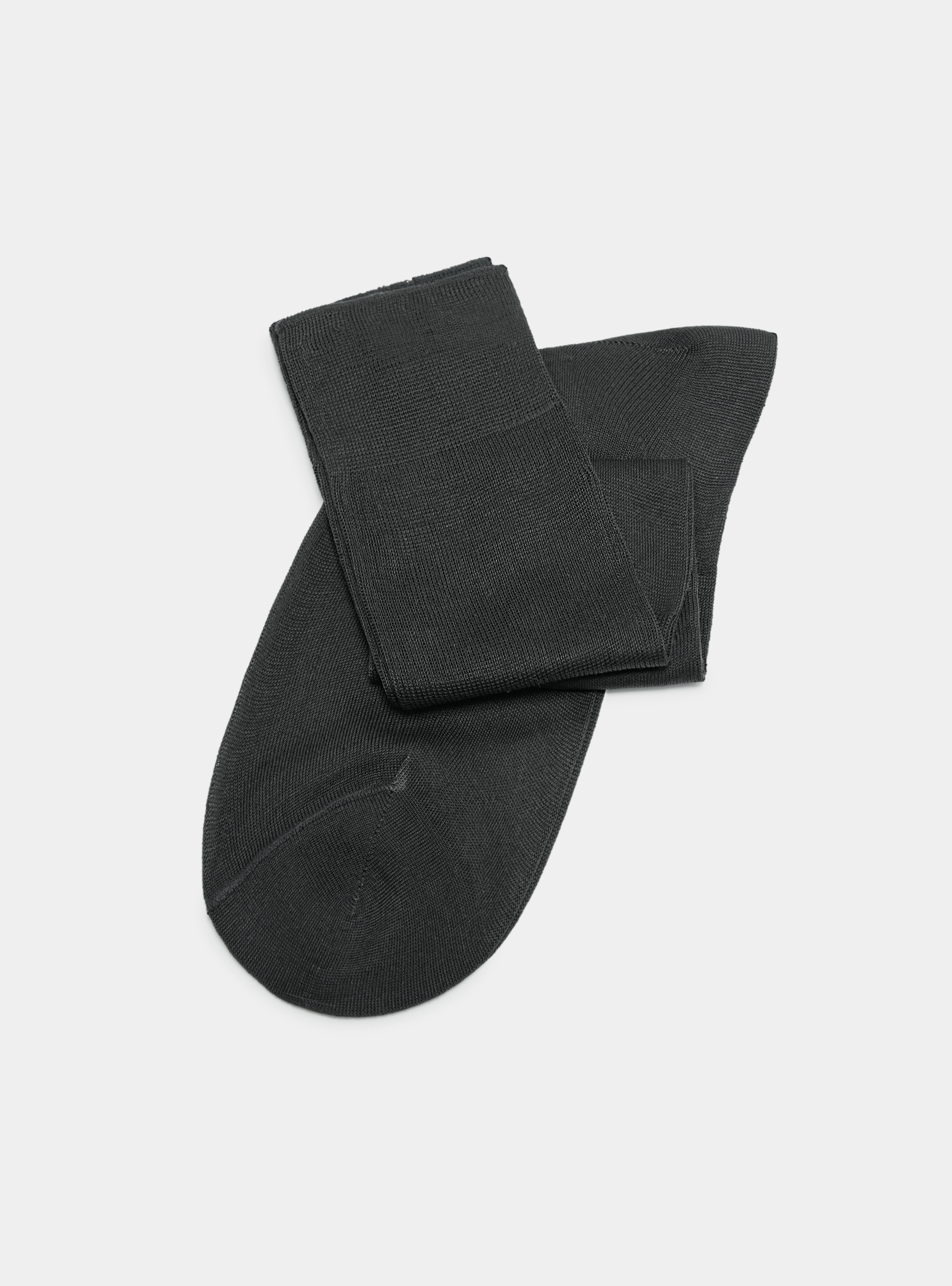 Long socks made of Scottish yarn, ASPHALT GREY