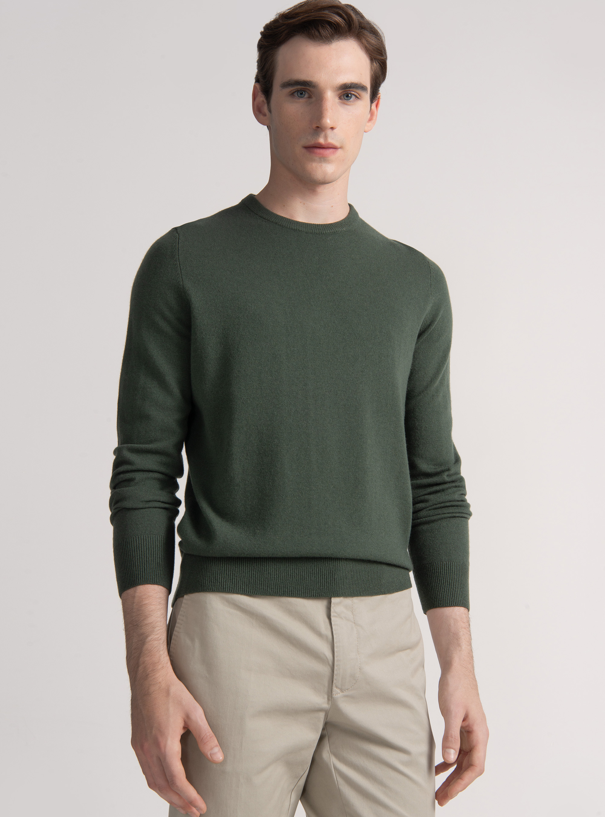 Maglia girocollo in lana lambswool e cashmere, MILITARE 0609C