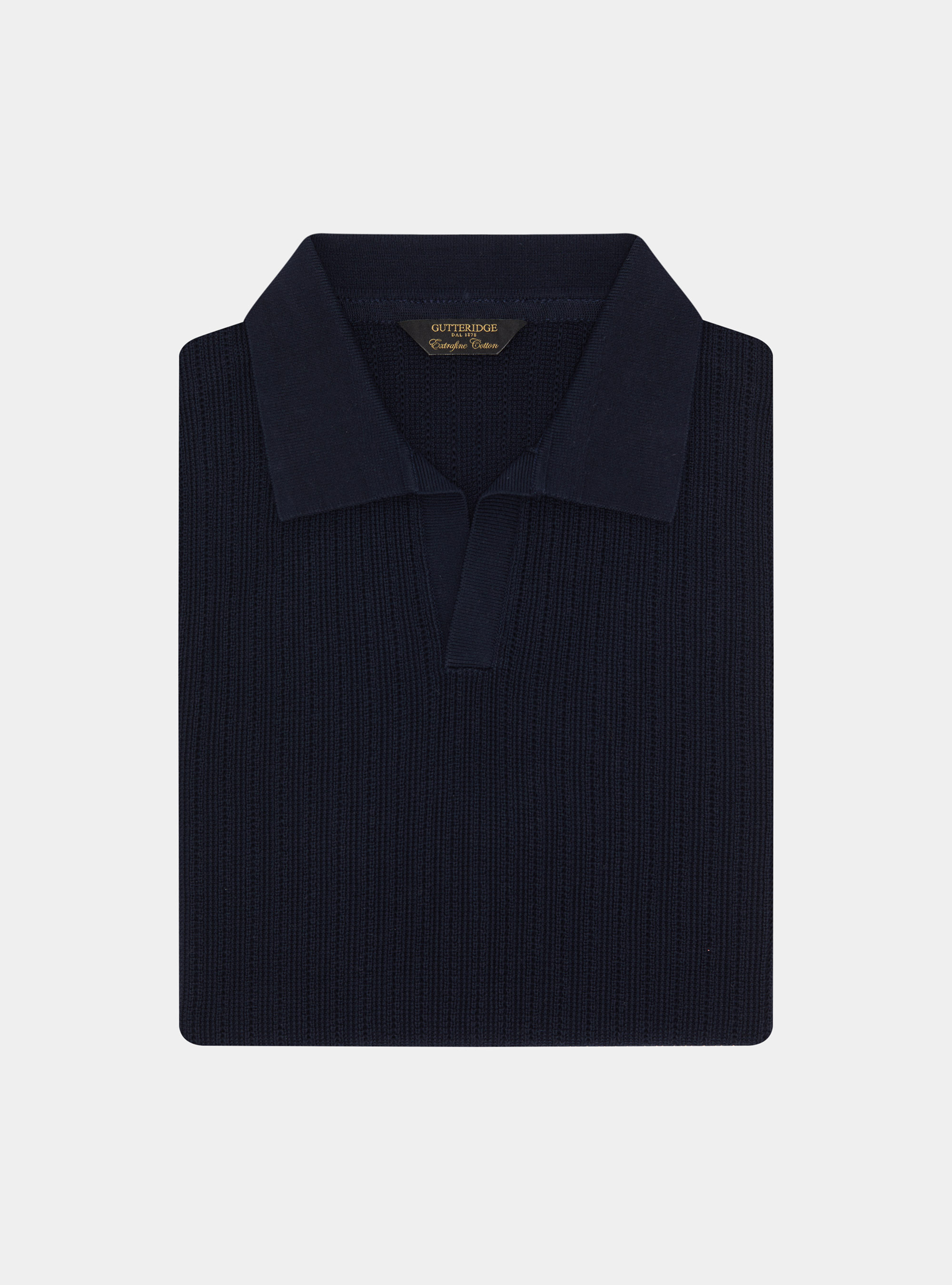 Polo en tricot perfor&eacute; sans boutons en coton extra-fin, BLEU MARINE