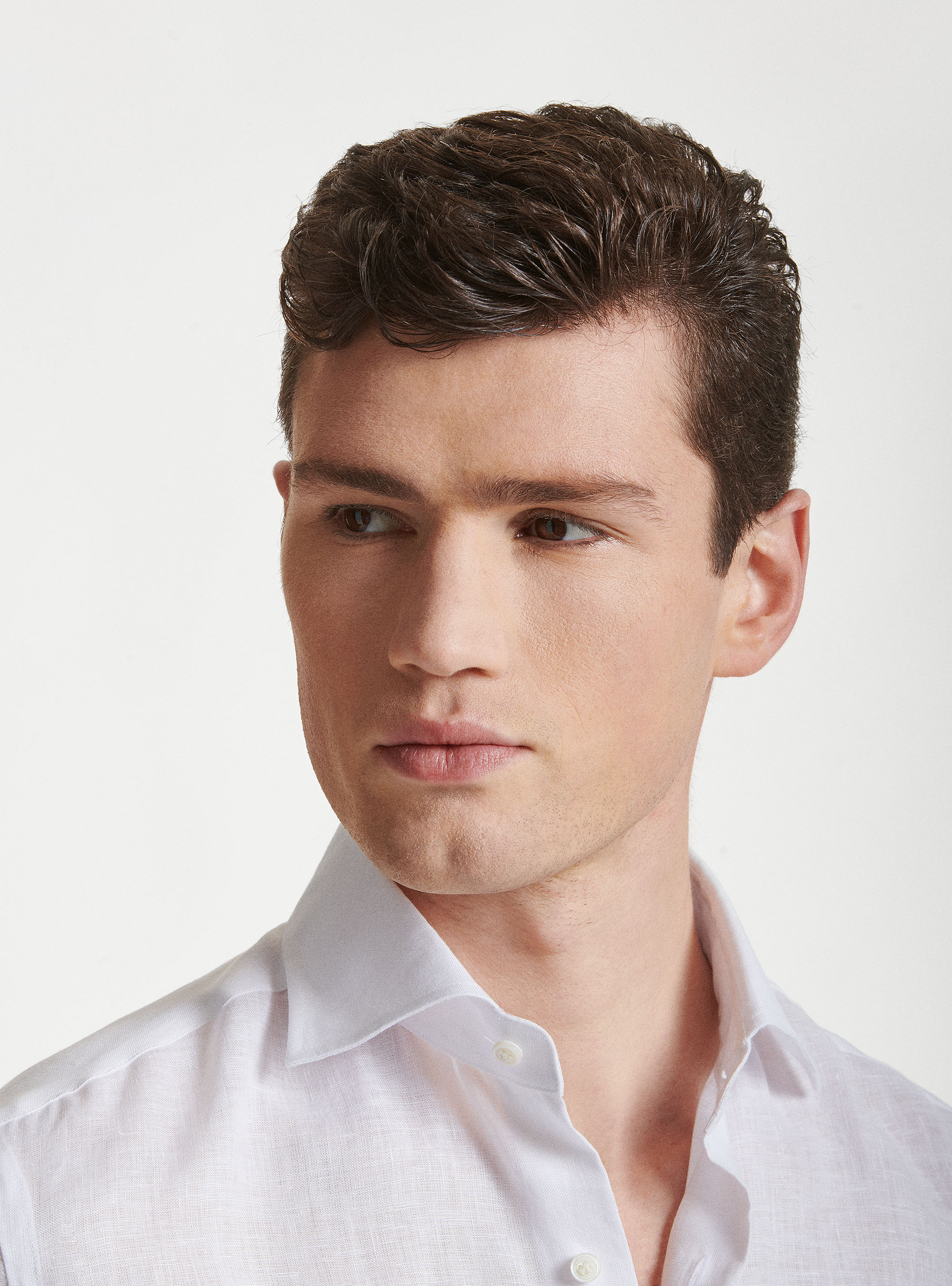 Camicia in puro lino con collo semi francese, BIANCO