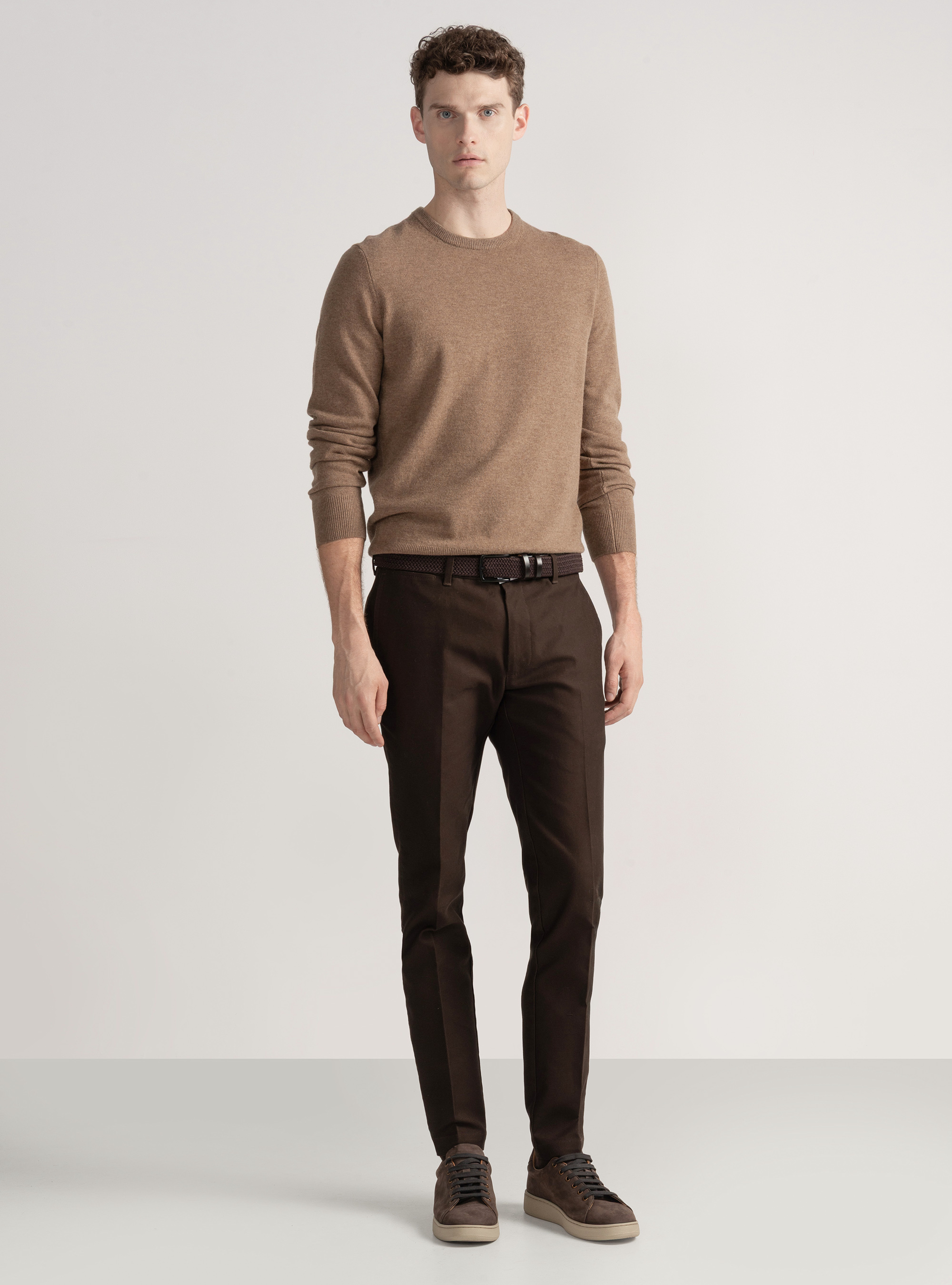 Maglia girocollo in lana lambswool e cashmere, FANGO