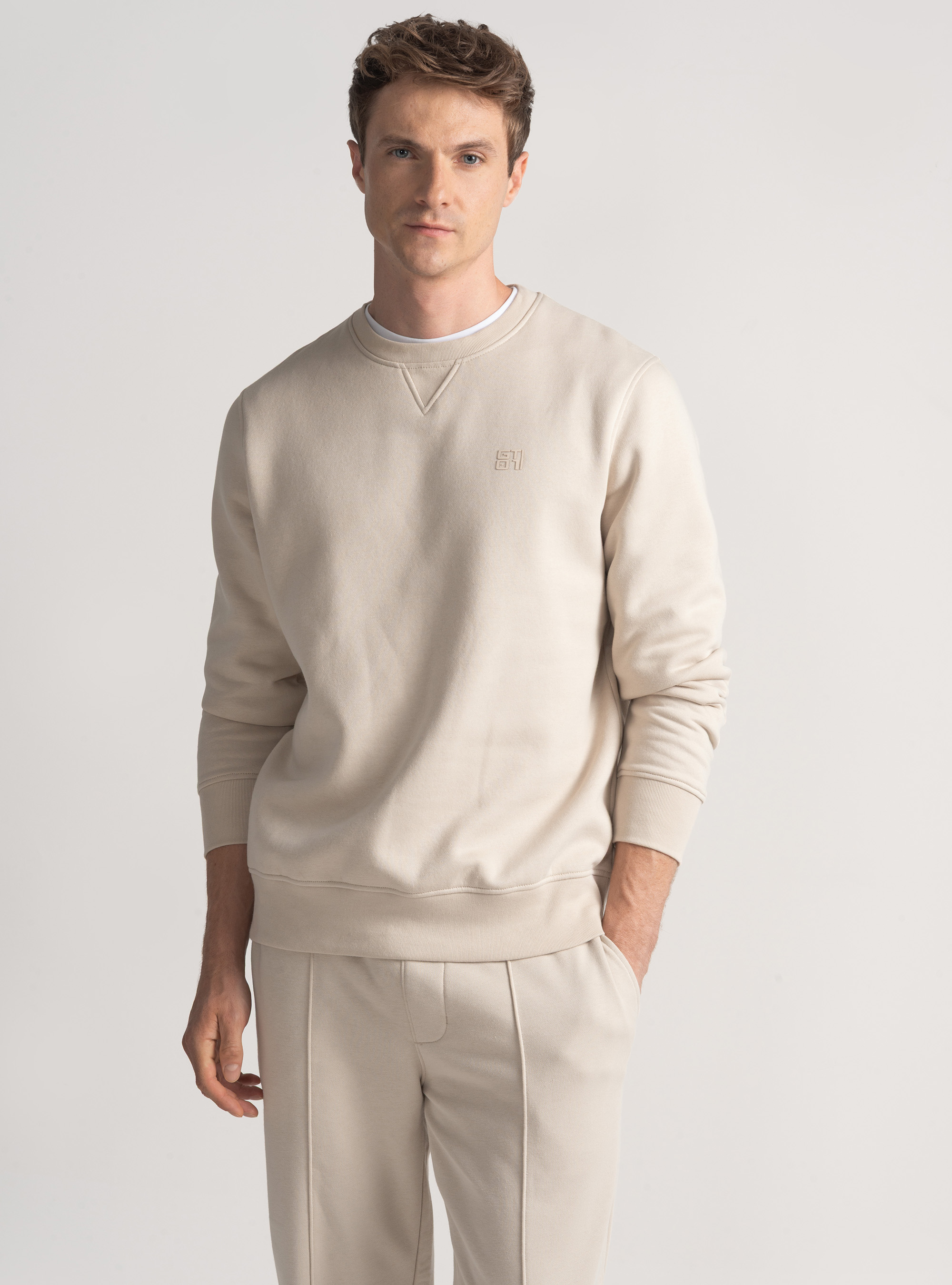 Crew neck sweatshirt with rubberised logo GT01, ECRU