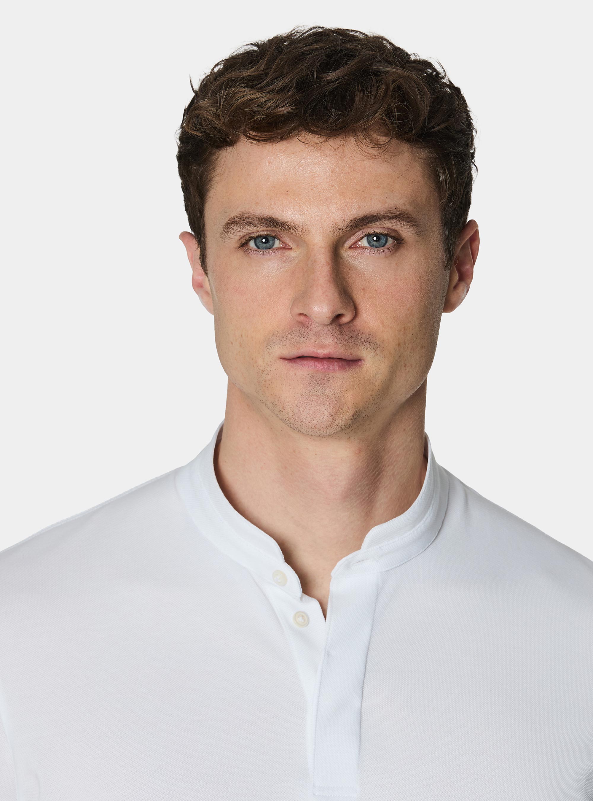 Polo collo coreano in misto cotone stretch, BIANCO