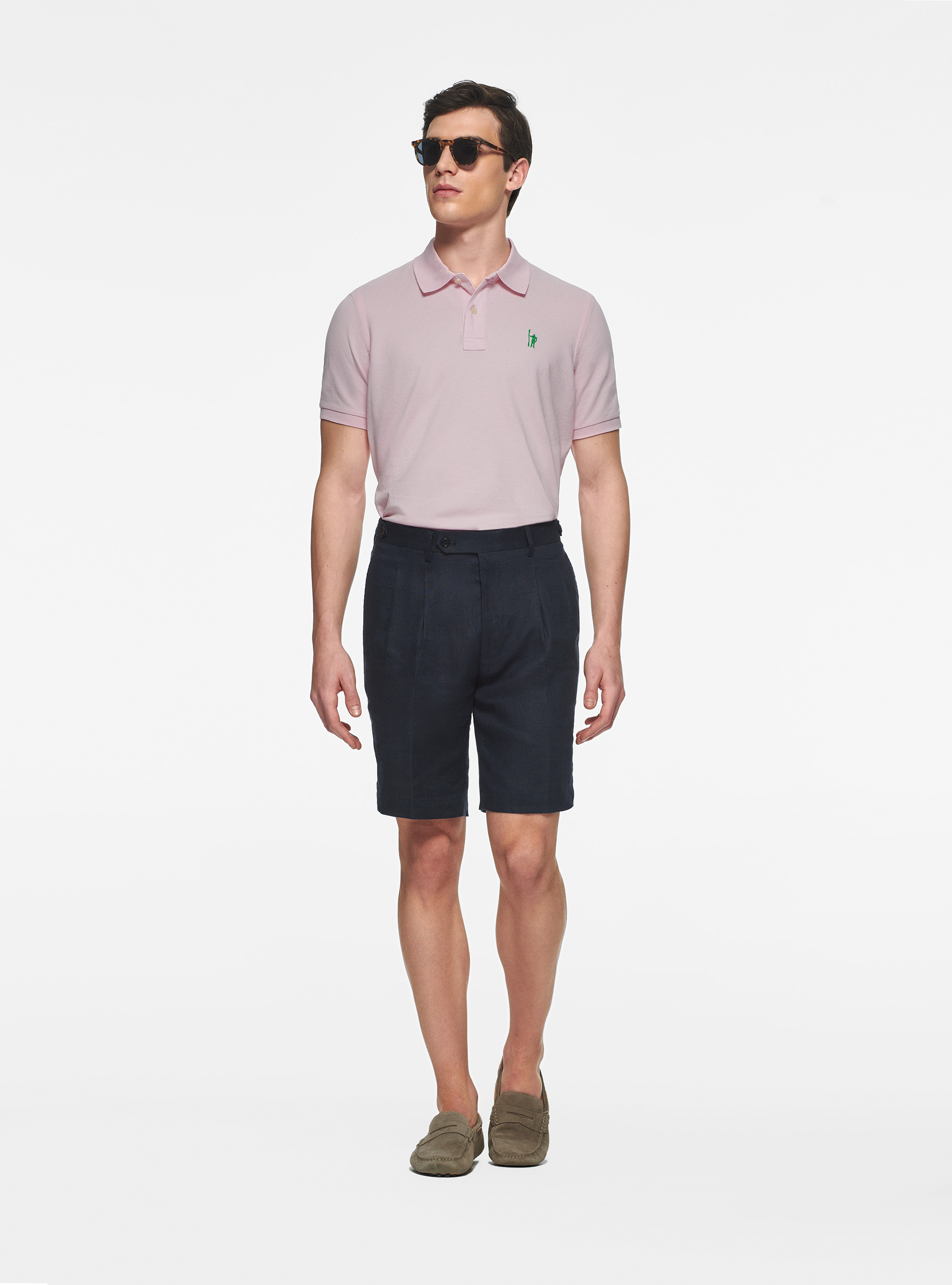 Linen Bermuda shorts with pleats, NAVY BLUE