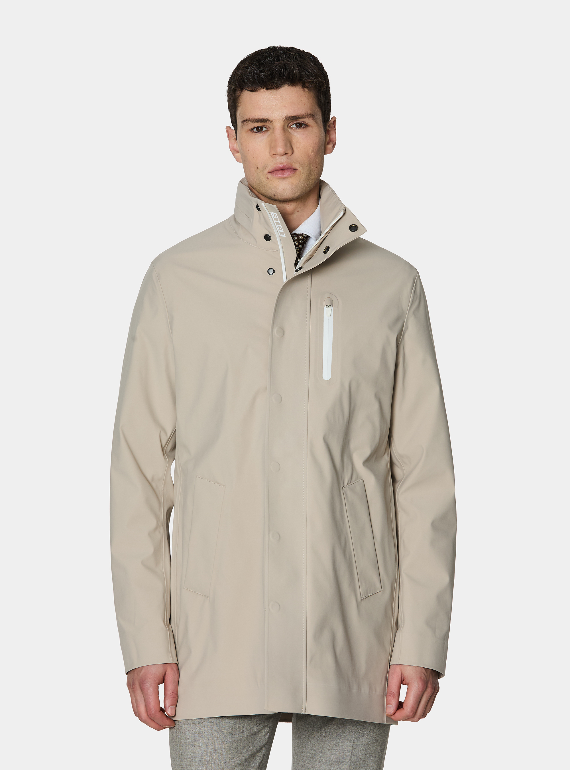 GT01 long jacket in technical fabric, ECRU