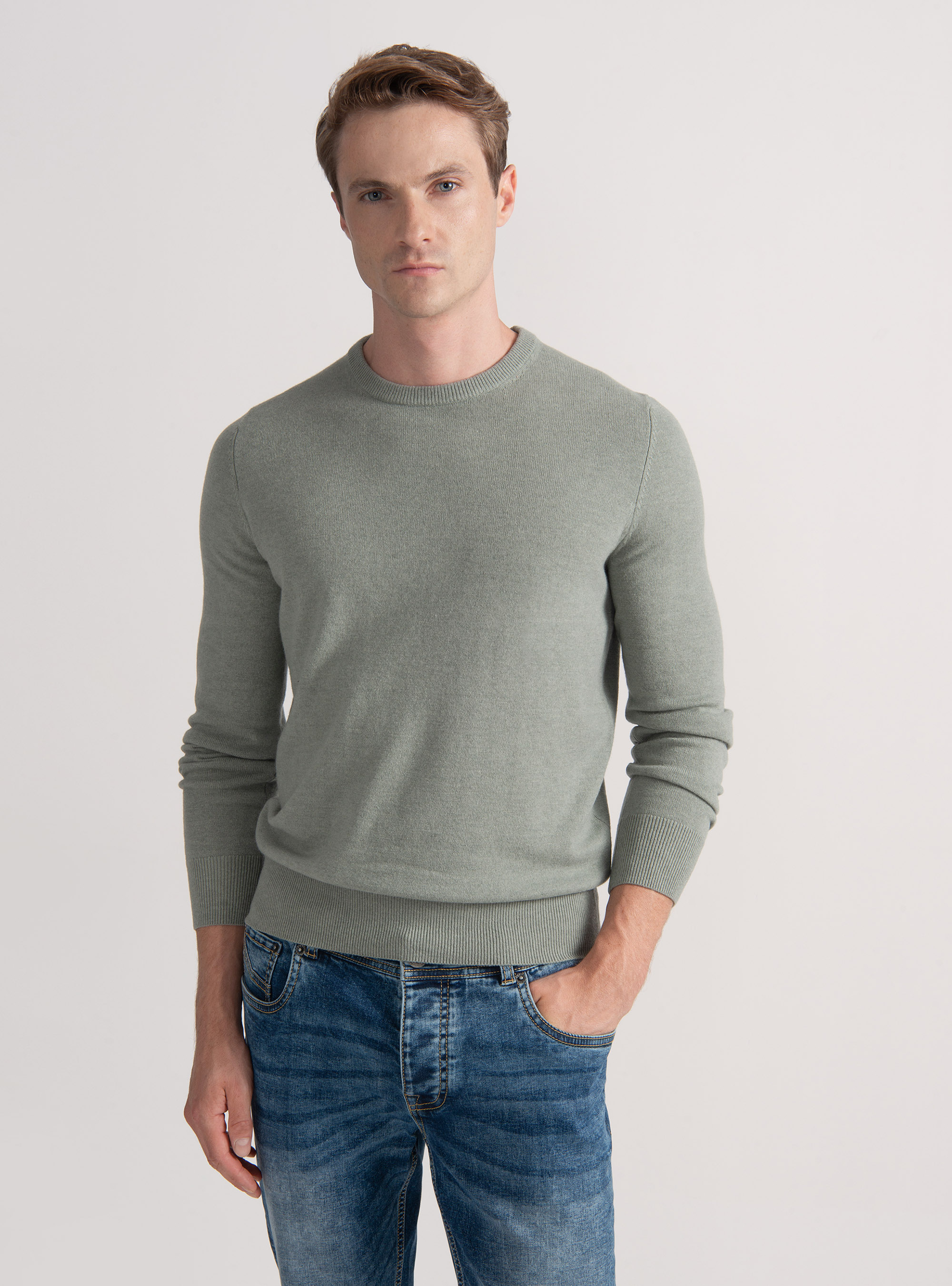 Maglia girocollo in lana lambswool e cashmere, VERDE GIADA 0655C