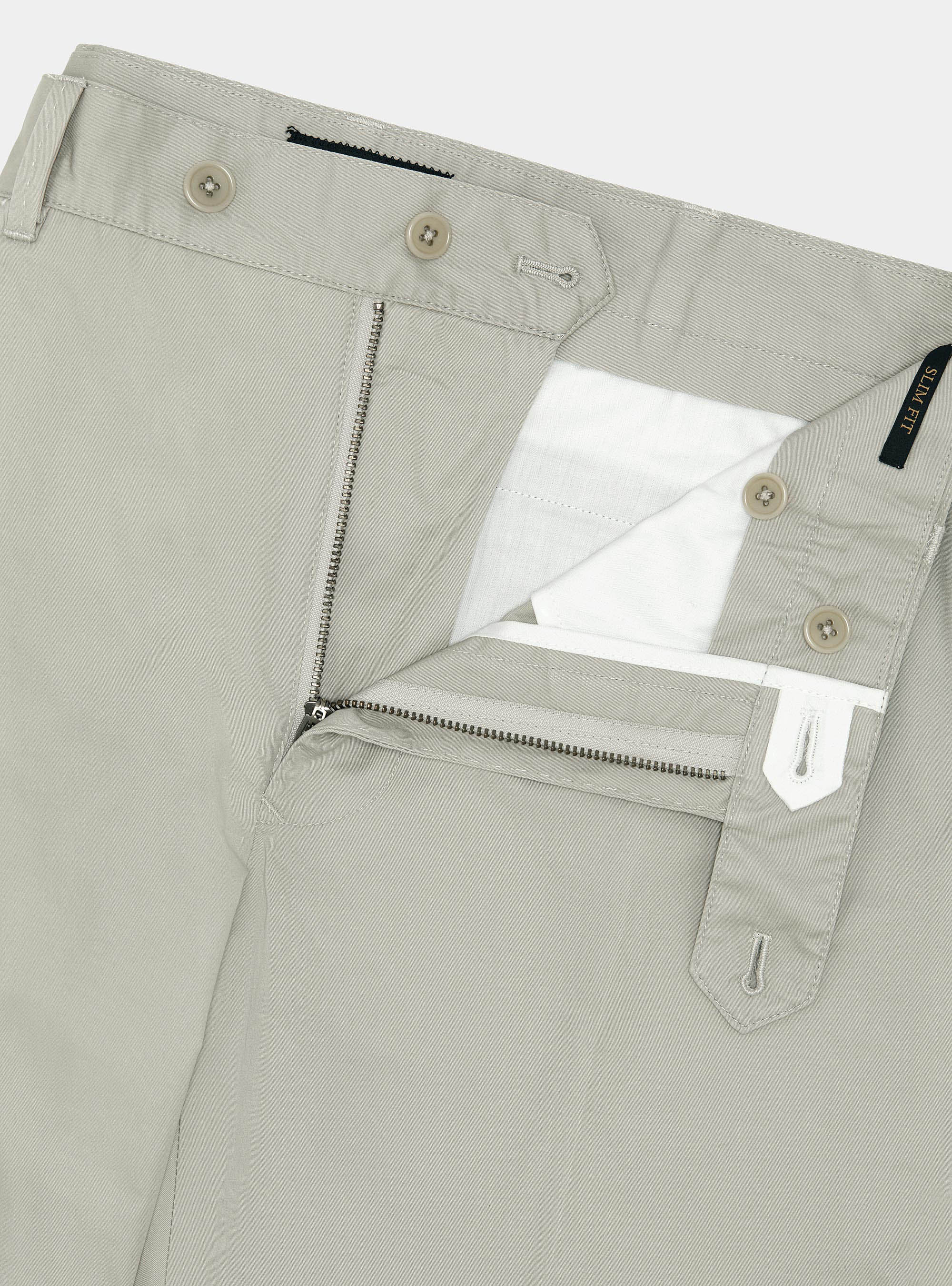 Leichte Chino-Hose aus Twill in schmaler Passform, ECRU 0560C