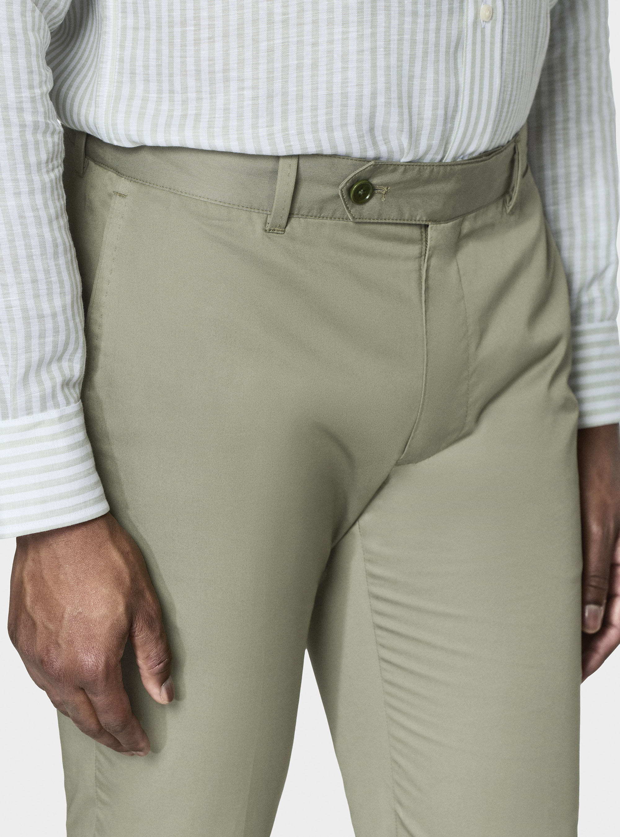 Pantalon chino slim en serg&eacute; l&eacute;ger, SALVIA 0602C