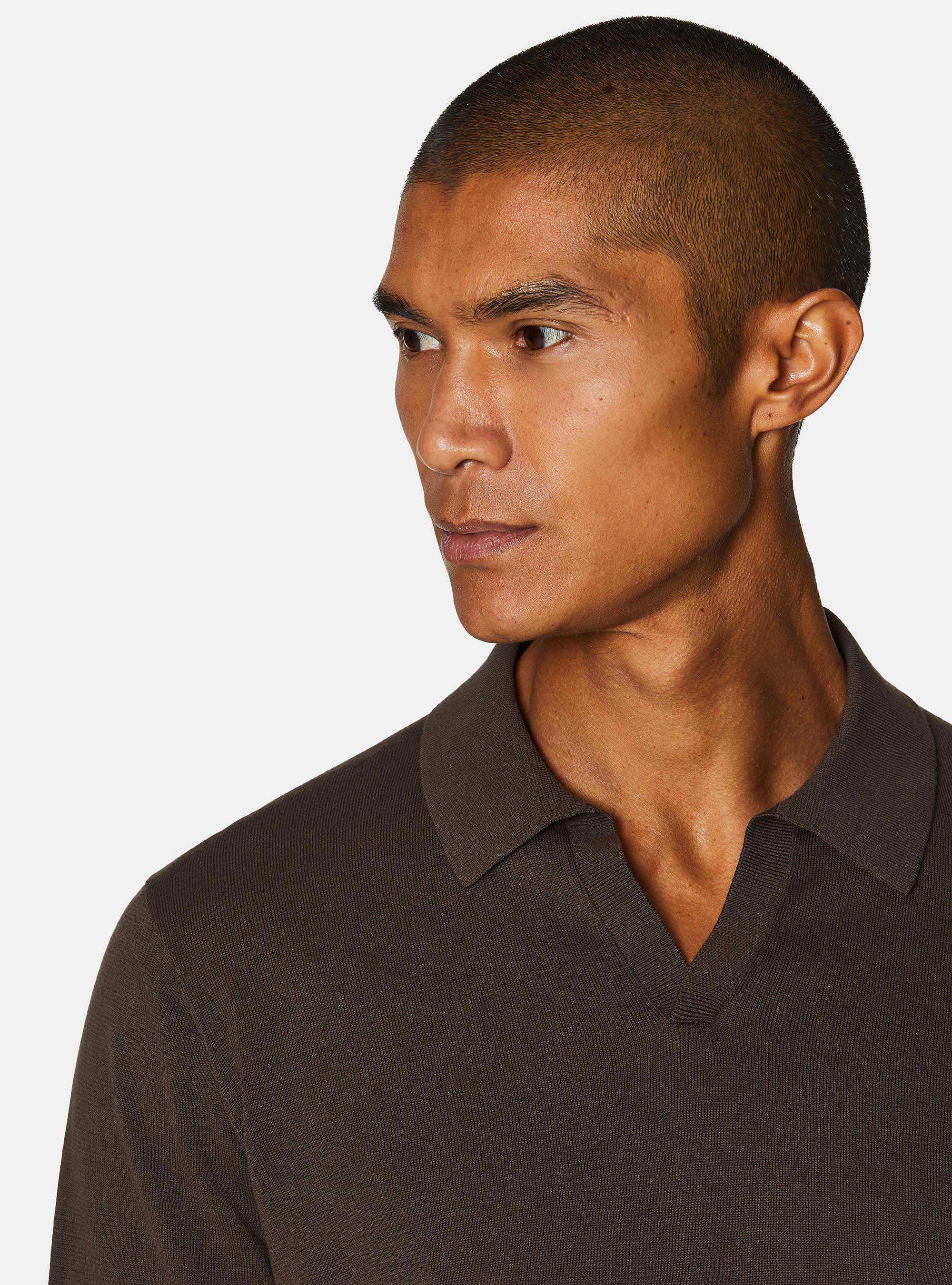 Buttonless knitted polo shirt in extra-fine cotton, BROWN
