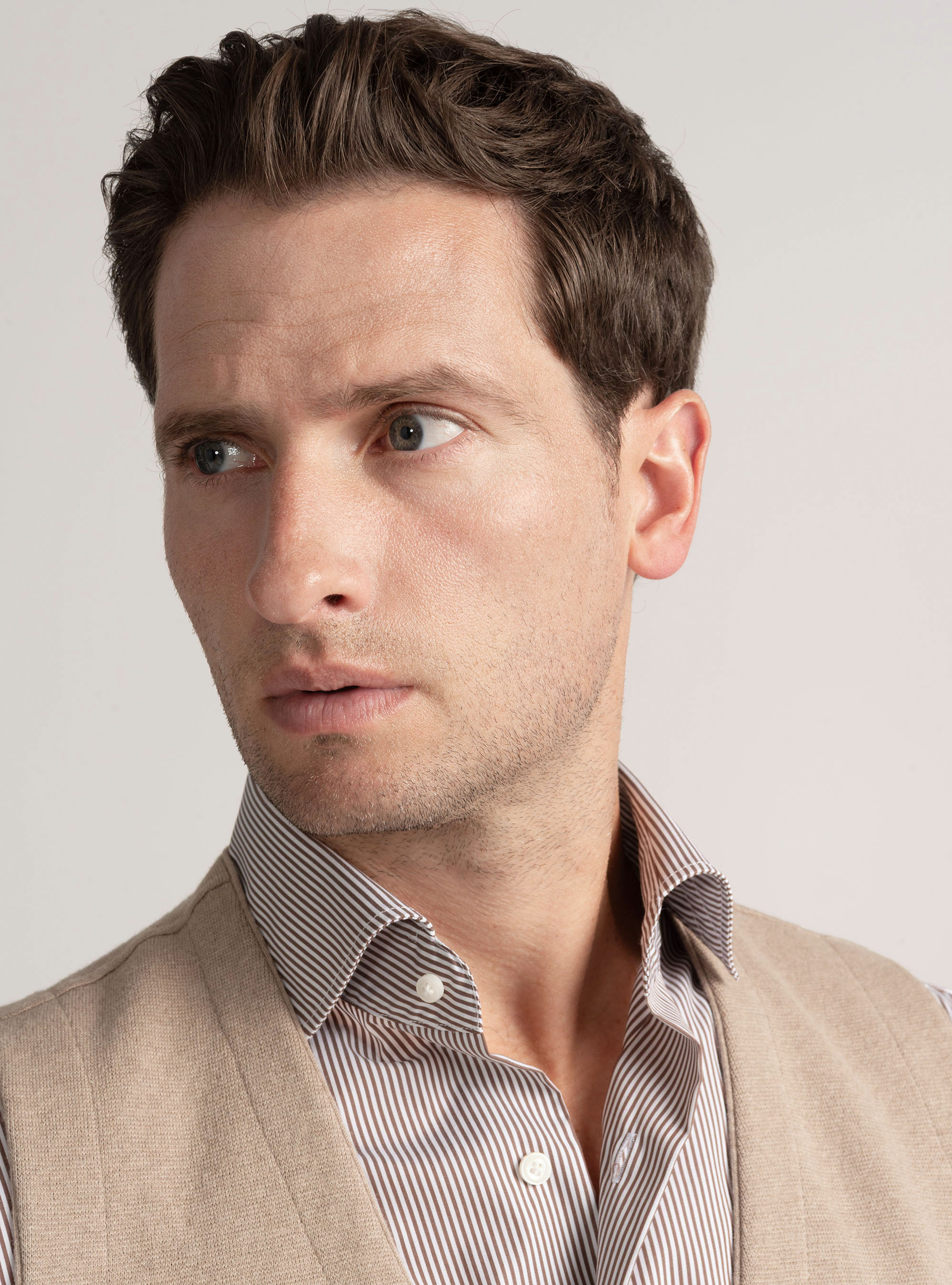Double-breasted cotton and cashmere knit gilet, SAND