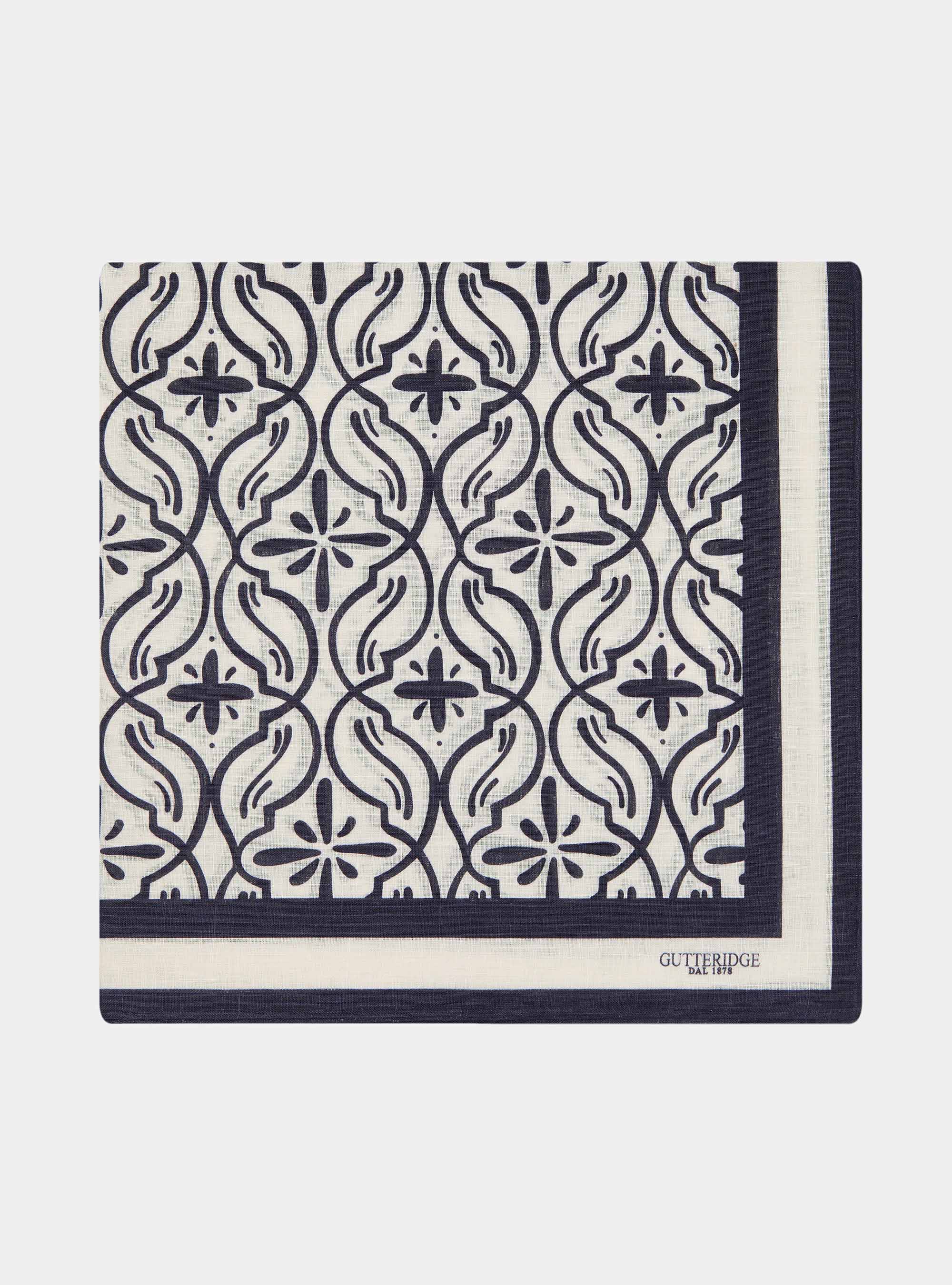 Linen foulard with majolica print, NAVY BLUE