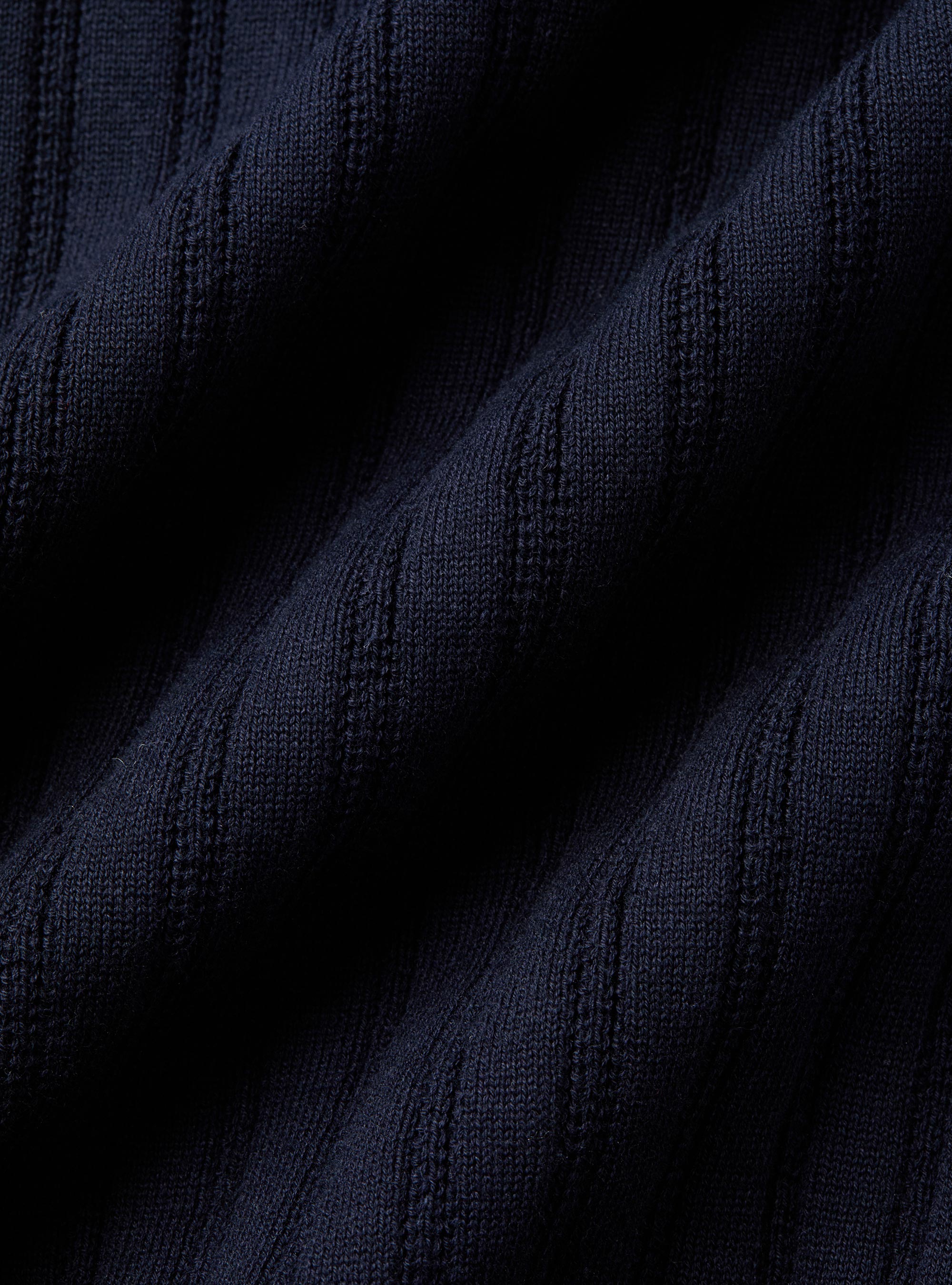 Strickpullover aus extrafeiner Baumwolle mit Lochmuster, NAVY 0218C