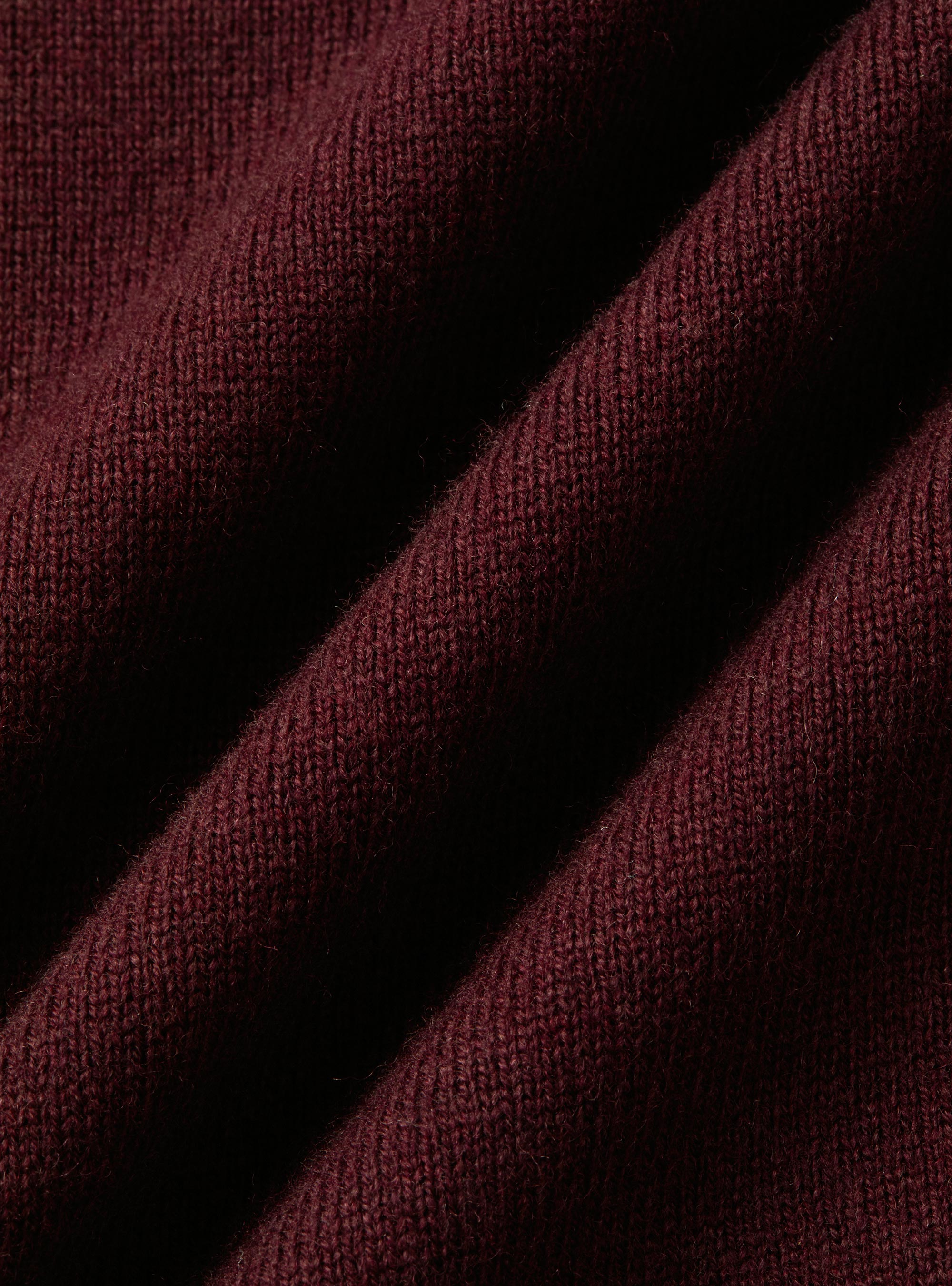 Maglia girocollo in lana lambswool e cashmere, BORDEAUX