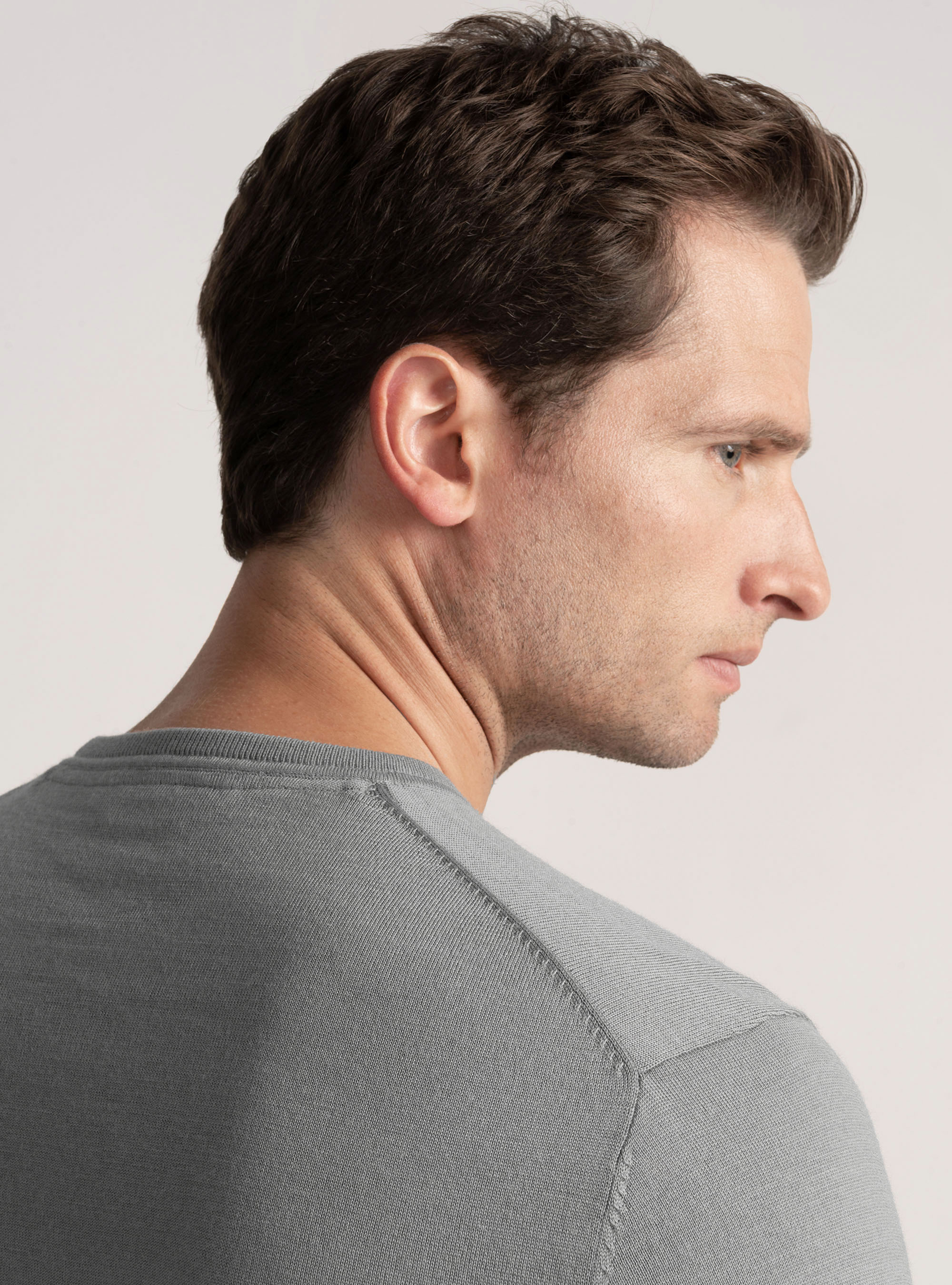 Crew-neck sweater in pure extra-fine merino wool, GREY