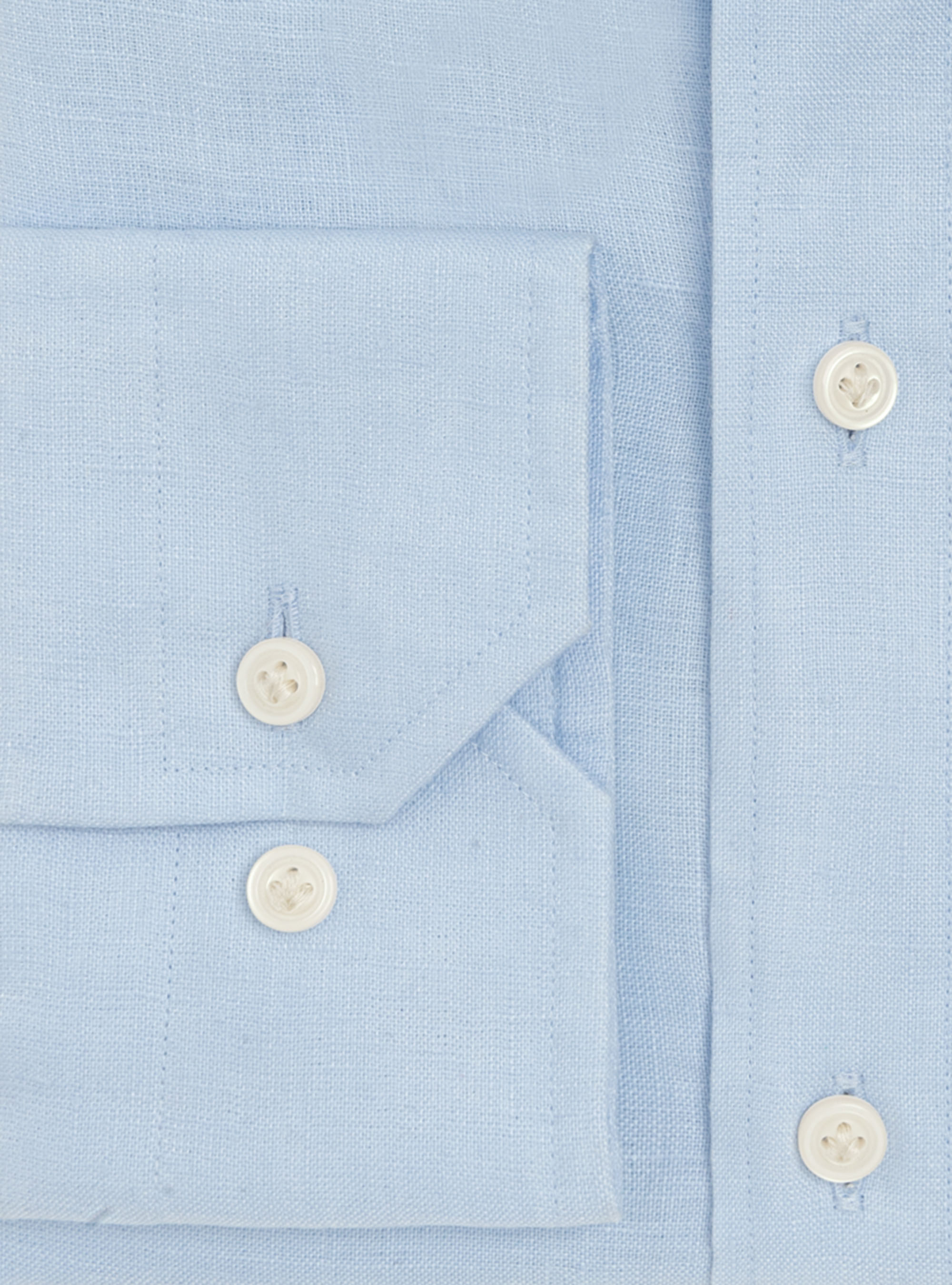 Classic fit comfortable shirt in pure linen with button-down collar, LIGHT BLUE