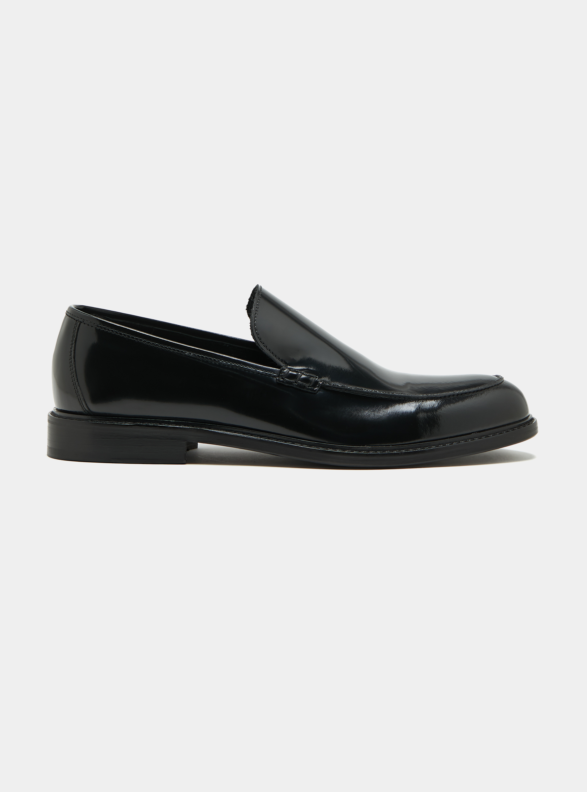 Abrasivated leather moccasins, BLACK
