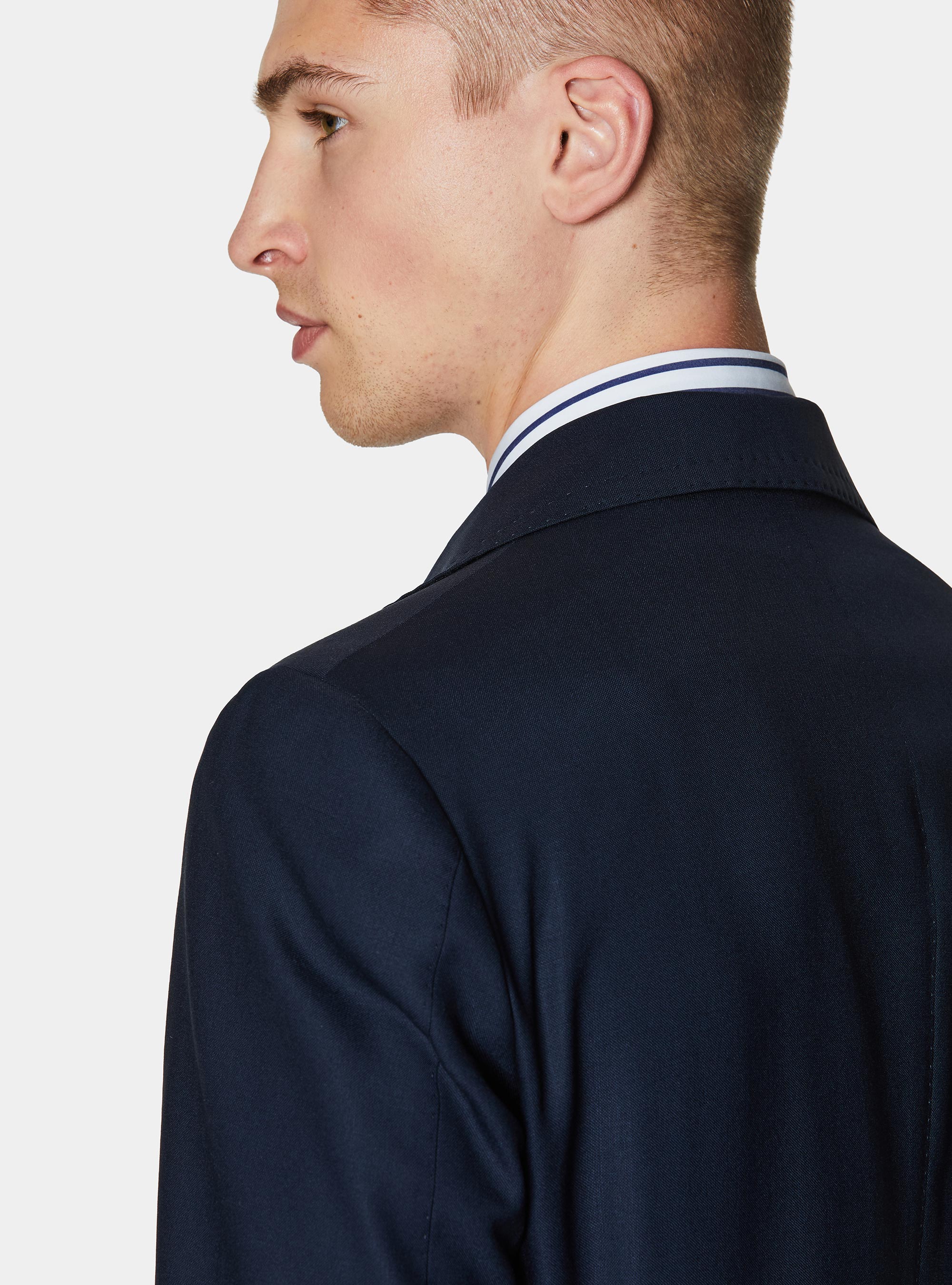 Double-breasted blazer in pure wool with metal buttons, NAVY